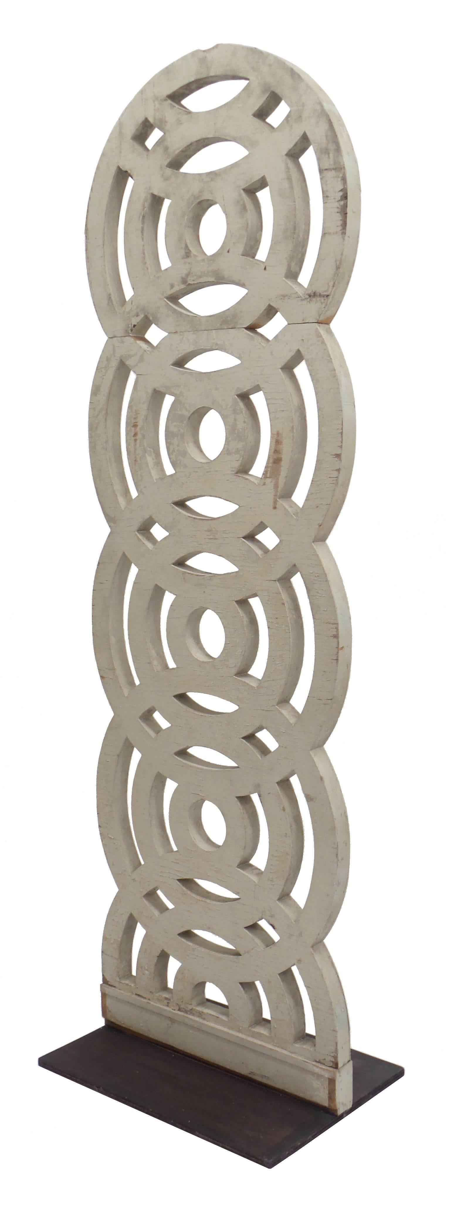 American Concentric Circle Baluster Element For Sale