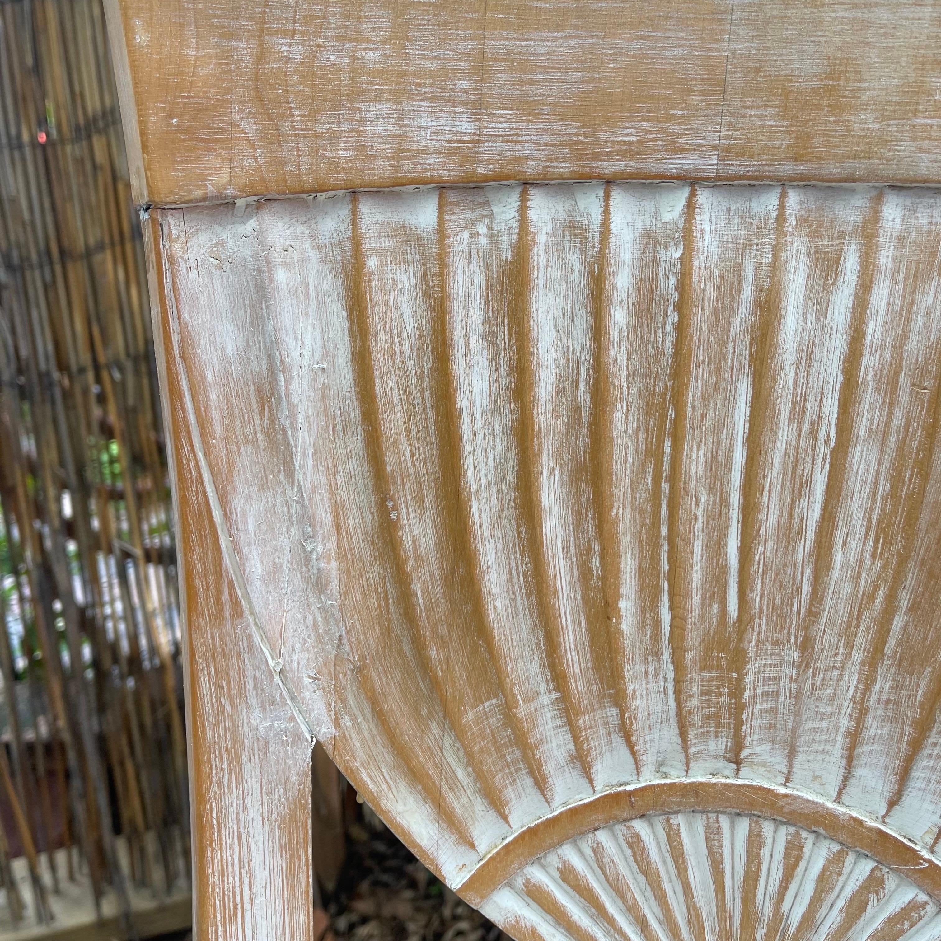 Sedie in legno ceramicato con schienale a smerlo in stile grotta italiana, set di 4 pezzi in vendita 11
