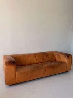 Vintage Belgian sofa / daybed in light cognac aniline leather (1970s)