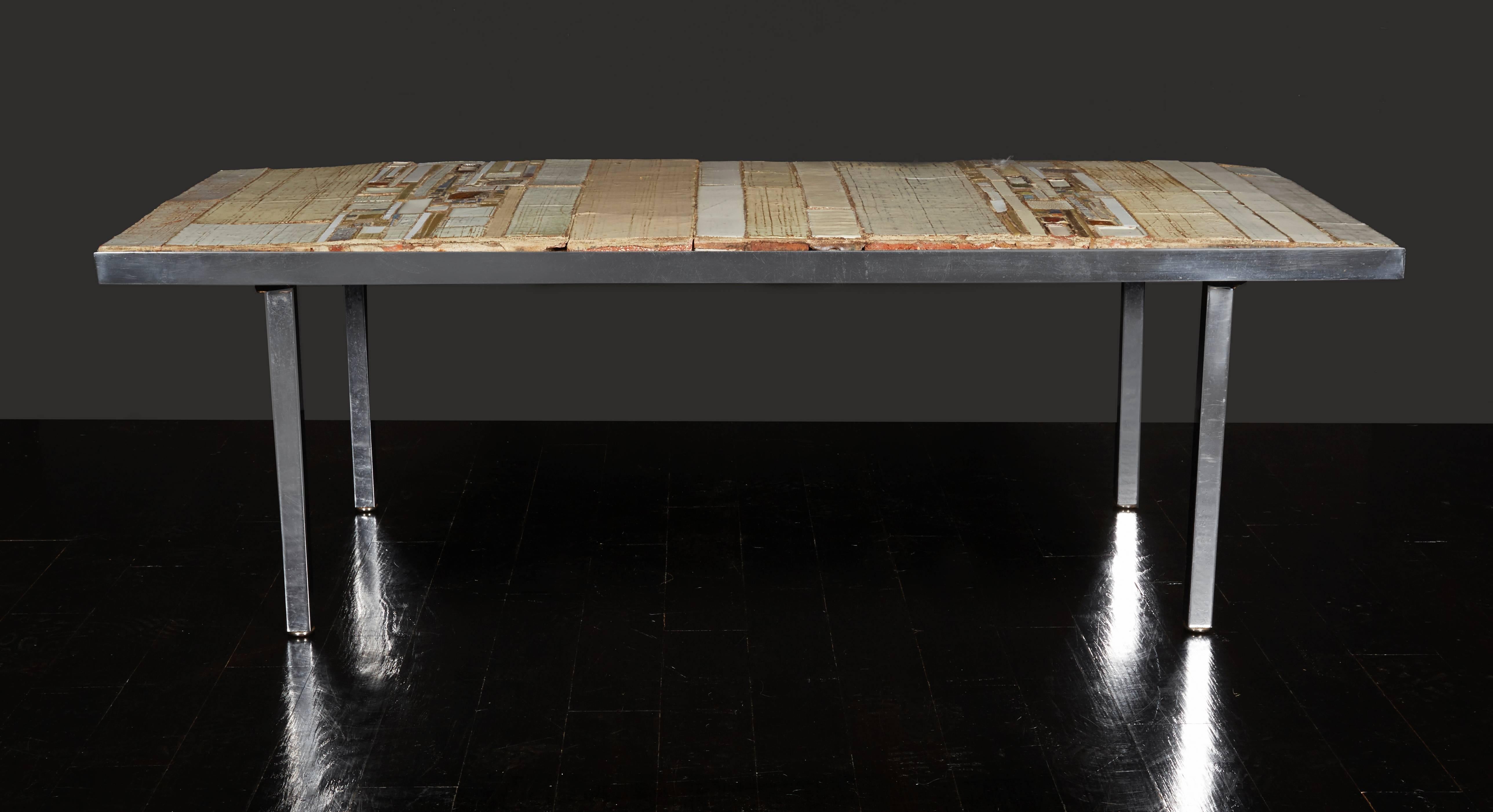 Pia Manu coffee table In Excellent Condition For Sale In New York, NY
