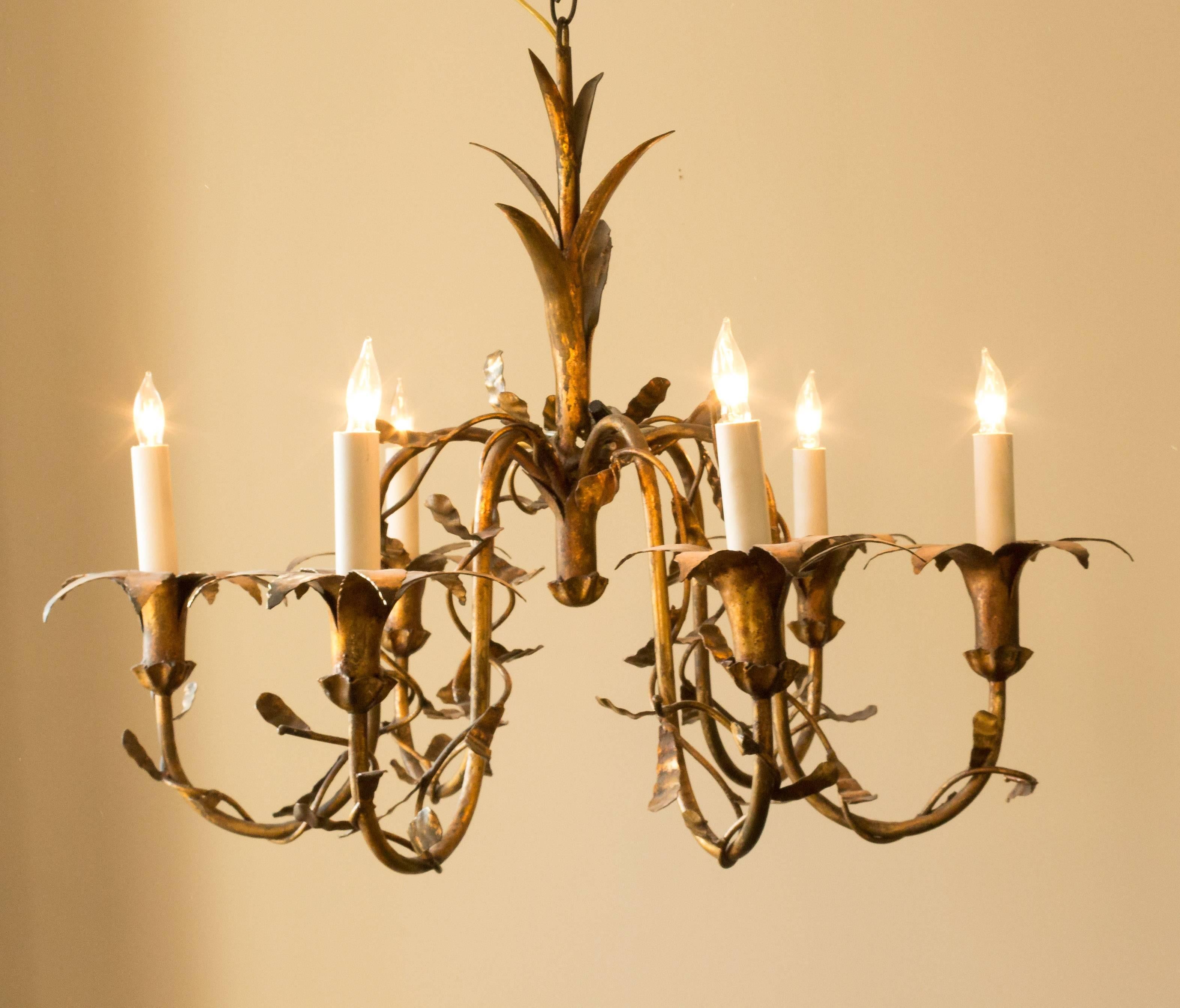 Mid-20th Century Small Spanish 1950s Gilt Metal Floral Chandelier For Sale