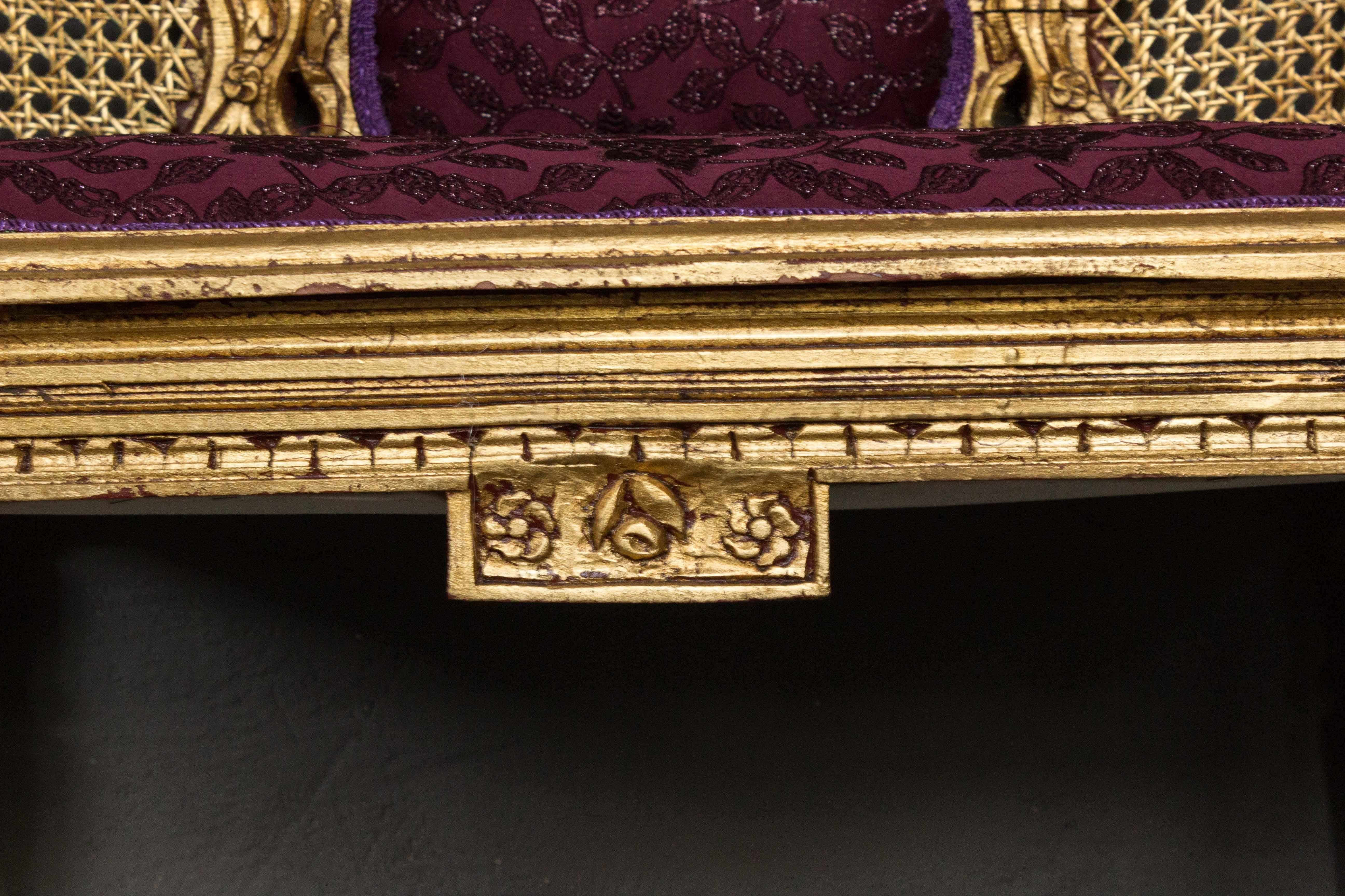 Early 20th Century Italian Gilt Window Seat 2