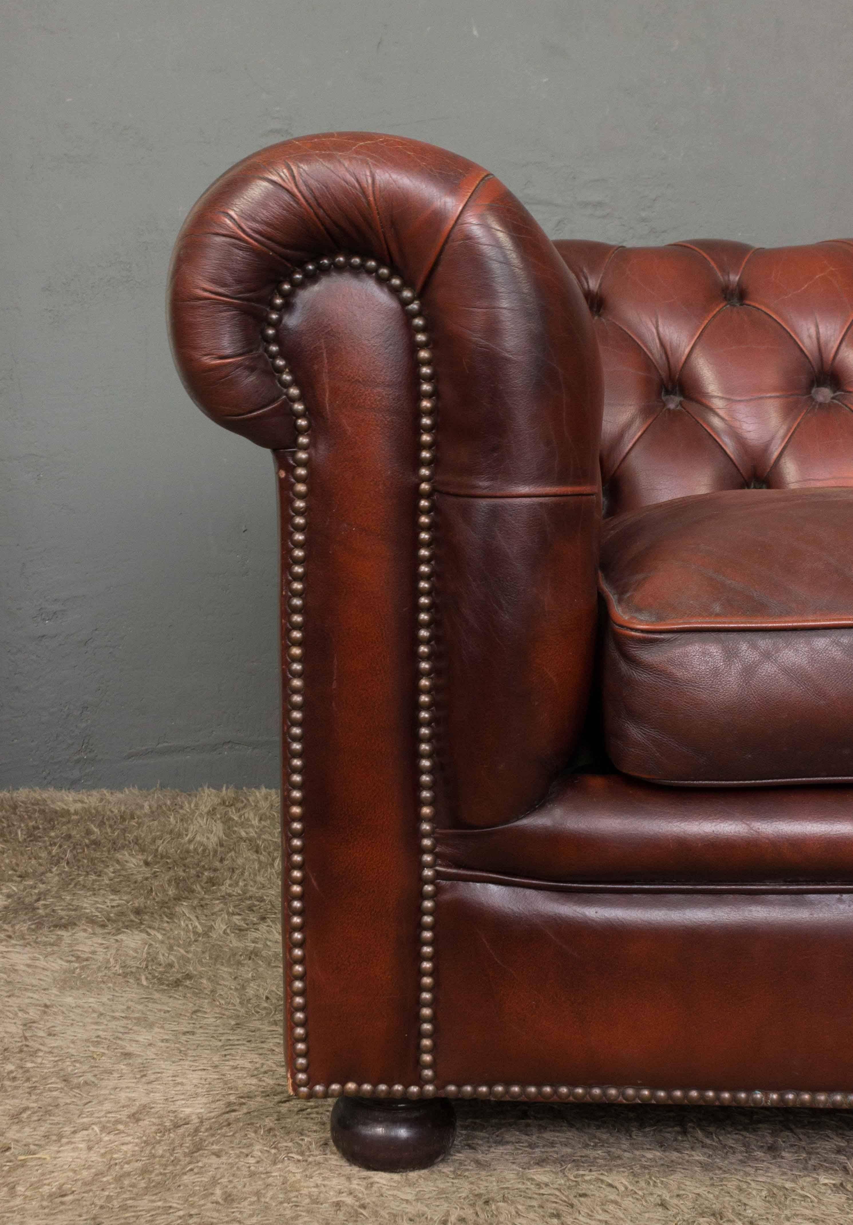 Vintage English Red Leather Chesterfield Sofa 1