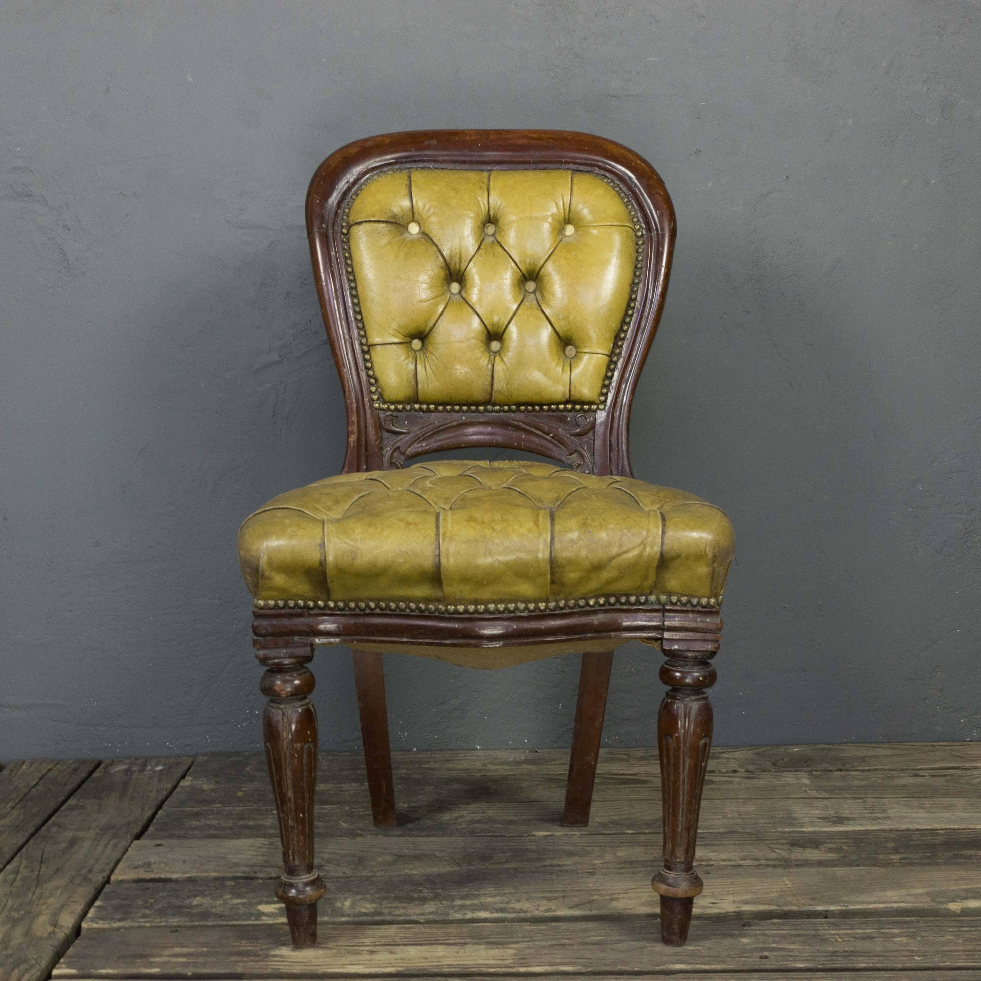 English Set of Four 19th Century William IV Tufted Leather Side Chairs