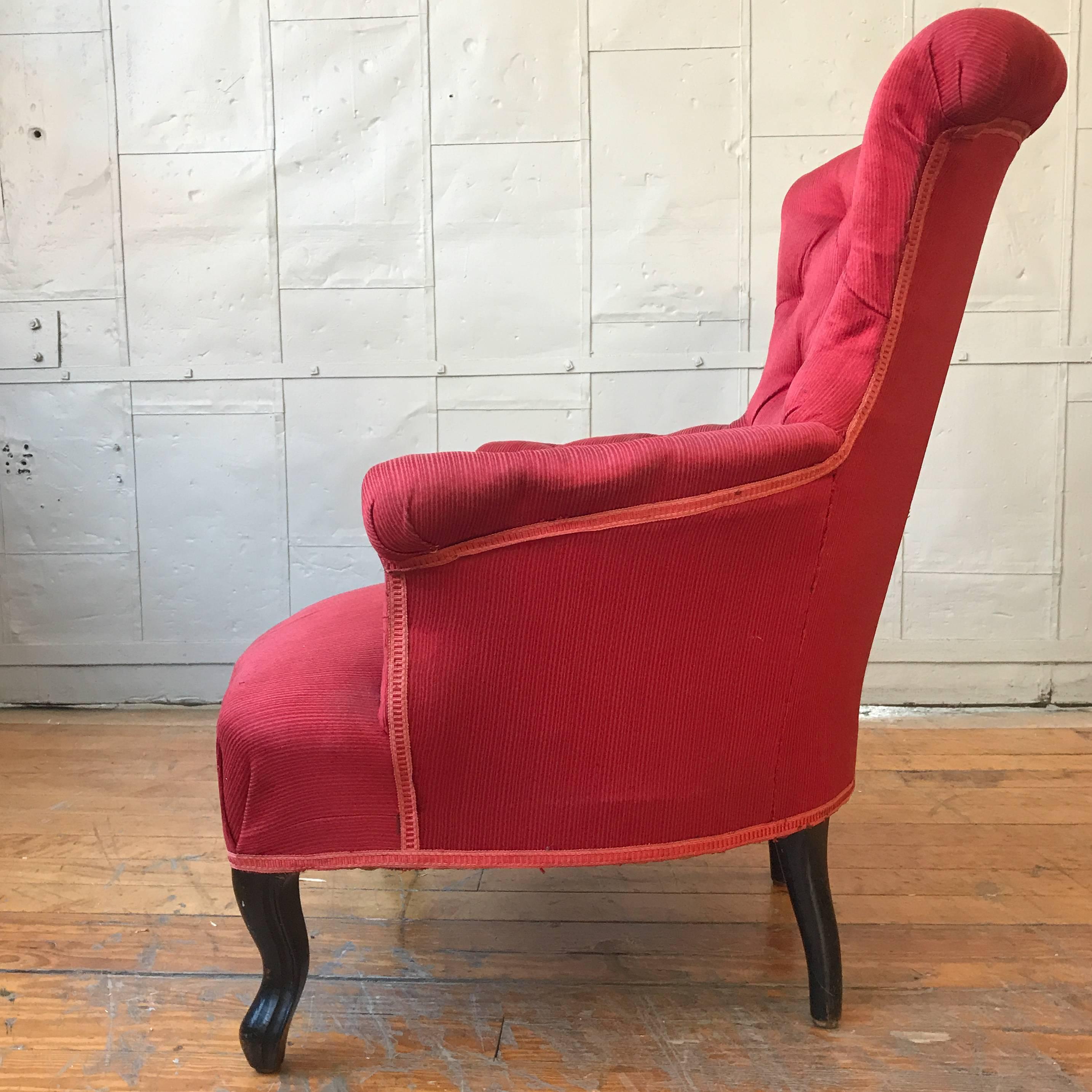 Pair of French Upholstered Armchairs in Red Fabric For Sale 4