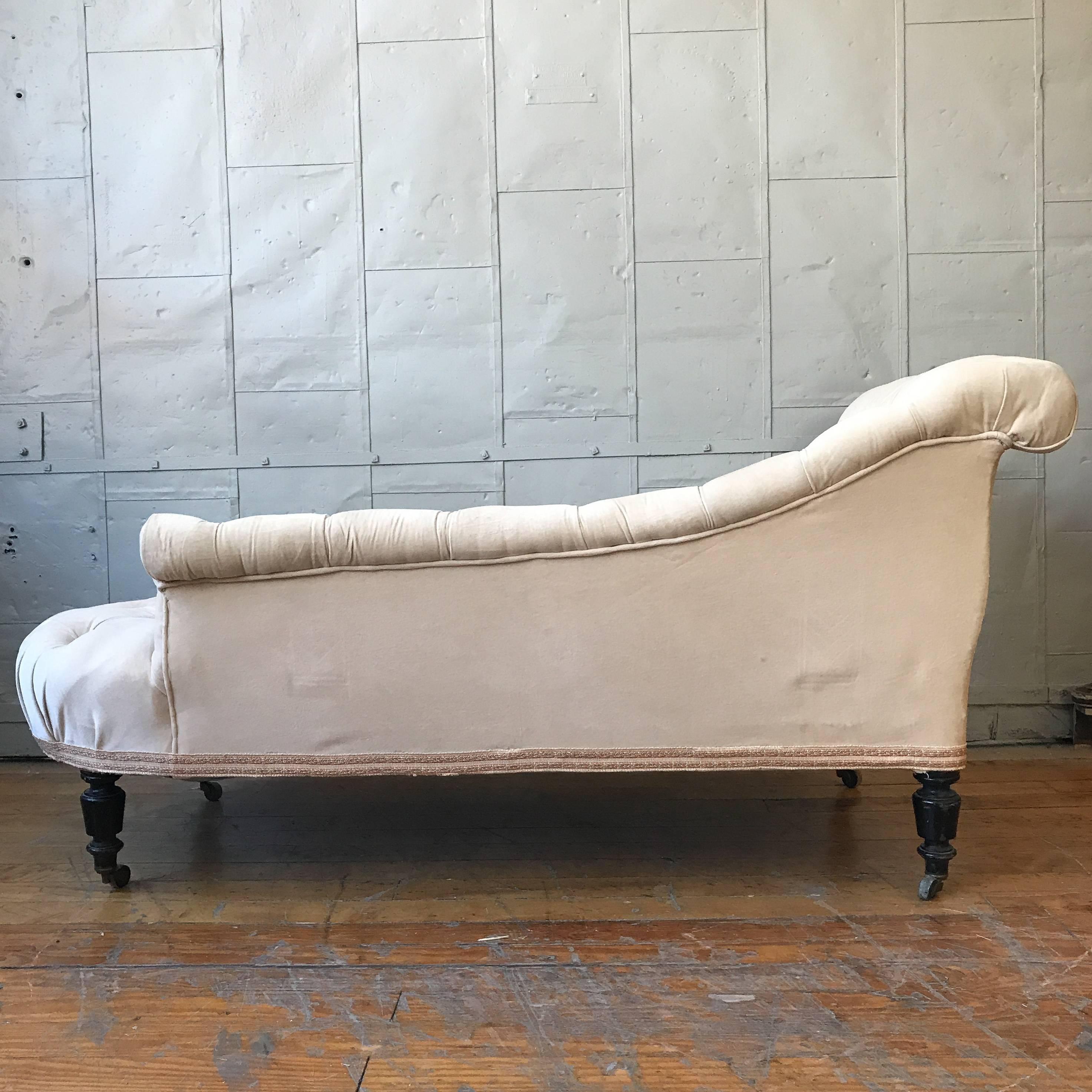 19th Century Tufted French Napoleon III Chaise Lounge