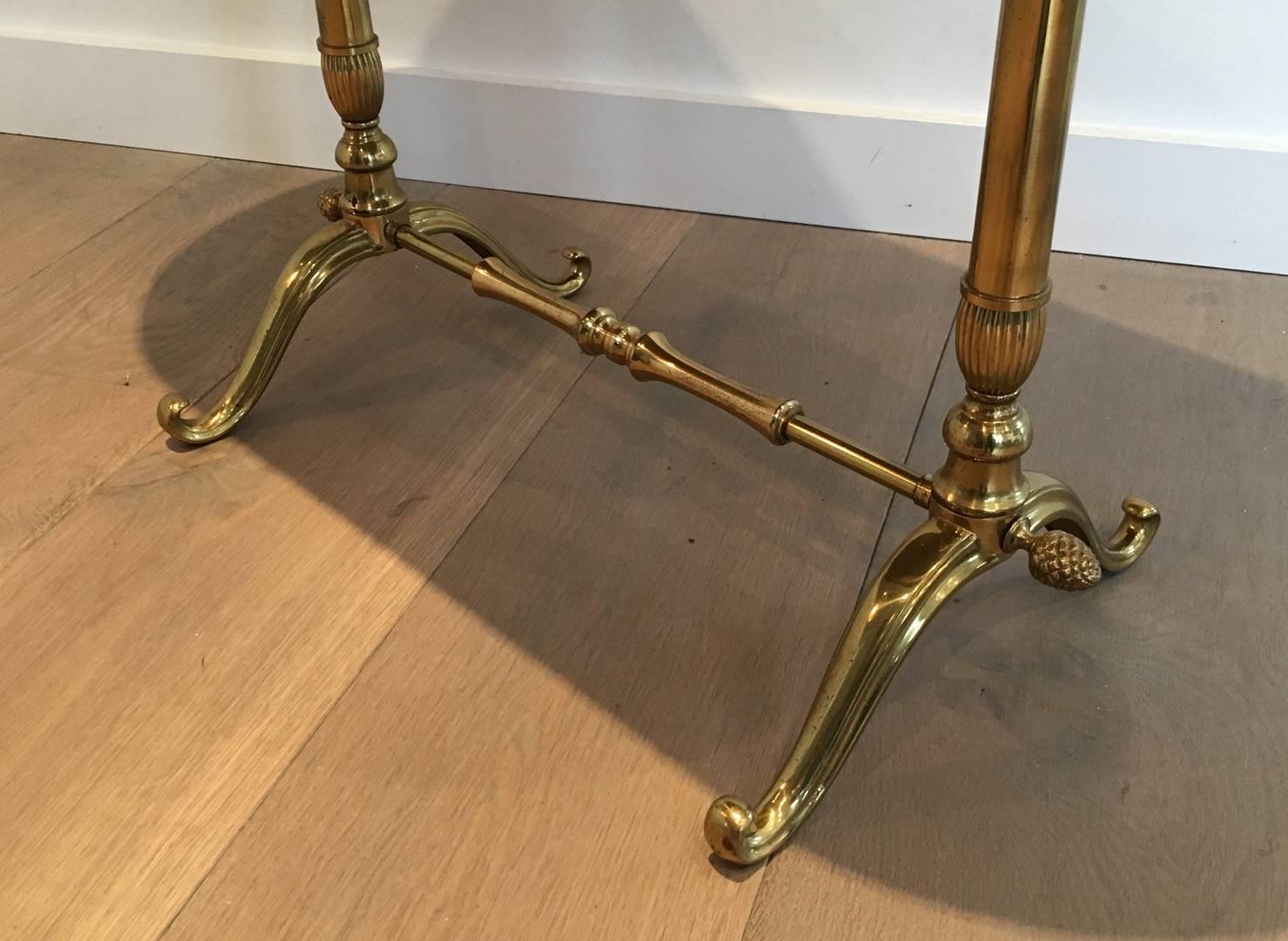 French Neoclassical Style Oval Brass Side Table with Lacquered Wooden Top In Good Condition In Buchanan, NY