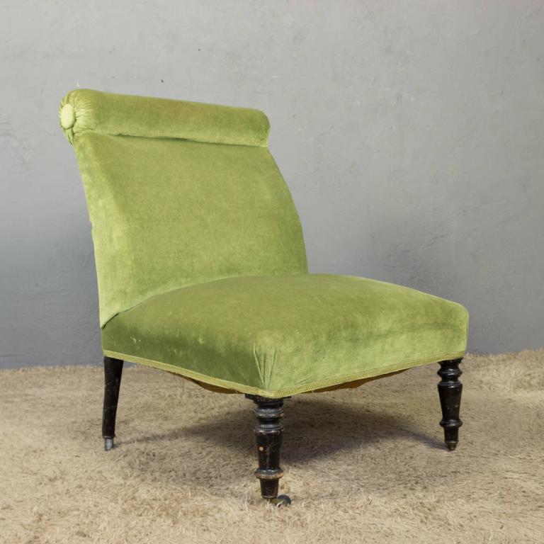 Napoleon III Slipper Chair in Green Velvet For Sale at 1stDibs green