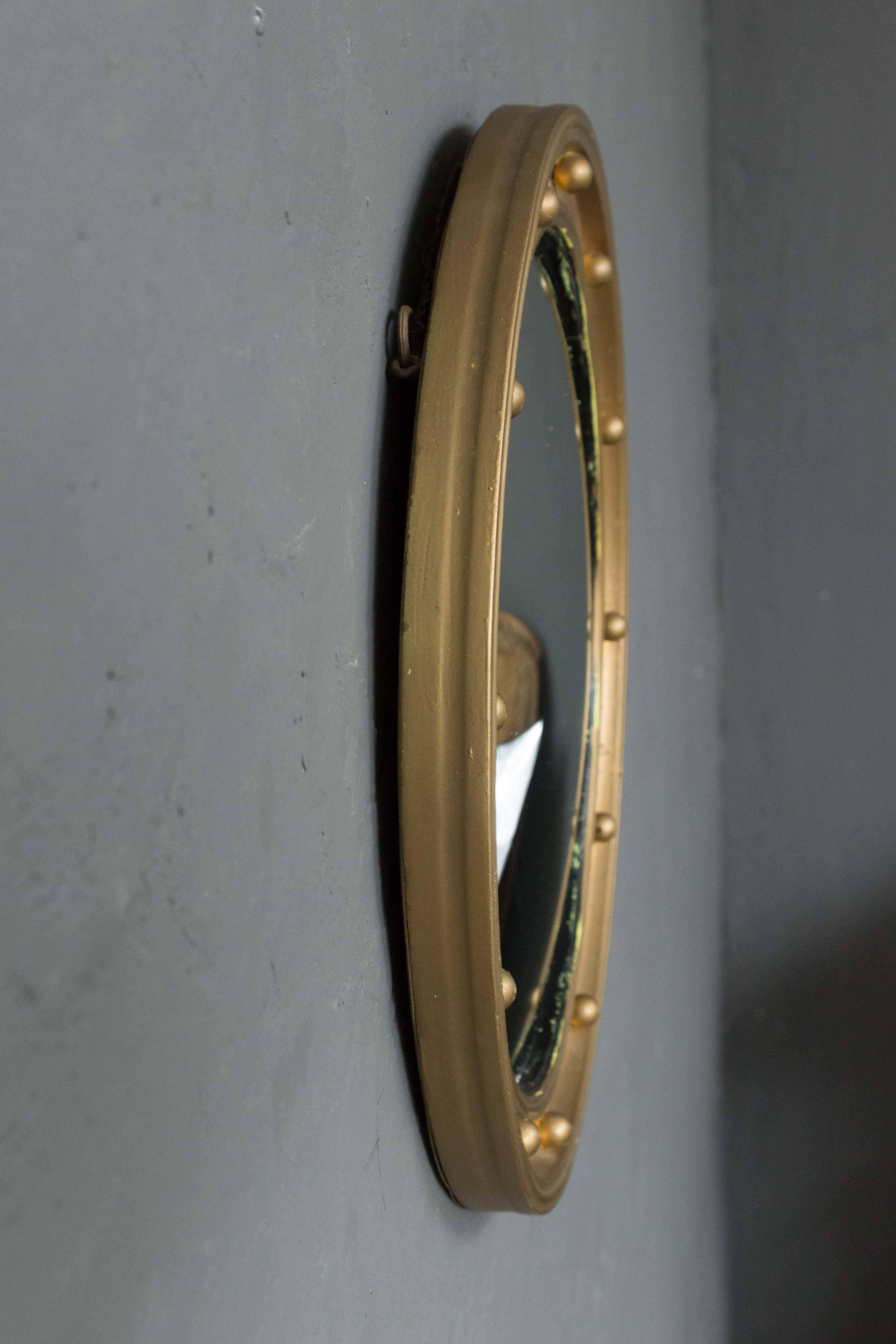 Late 19th Century Small Convex Mirror in Painted Wood Frame In Good Condition In Buchanan, NY