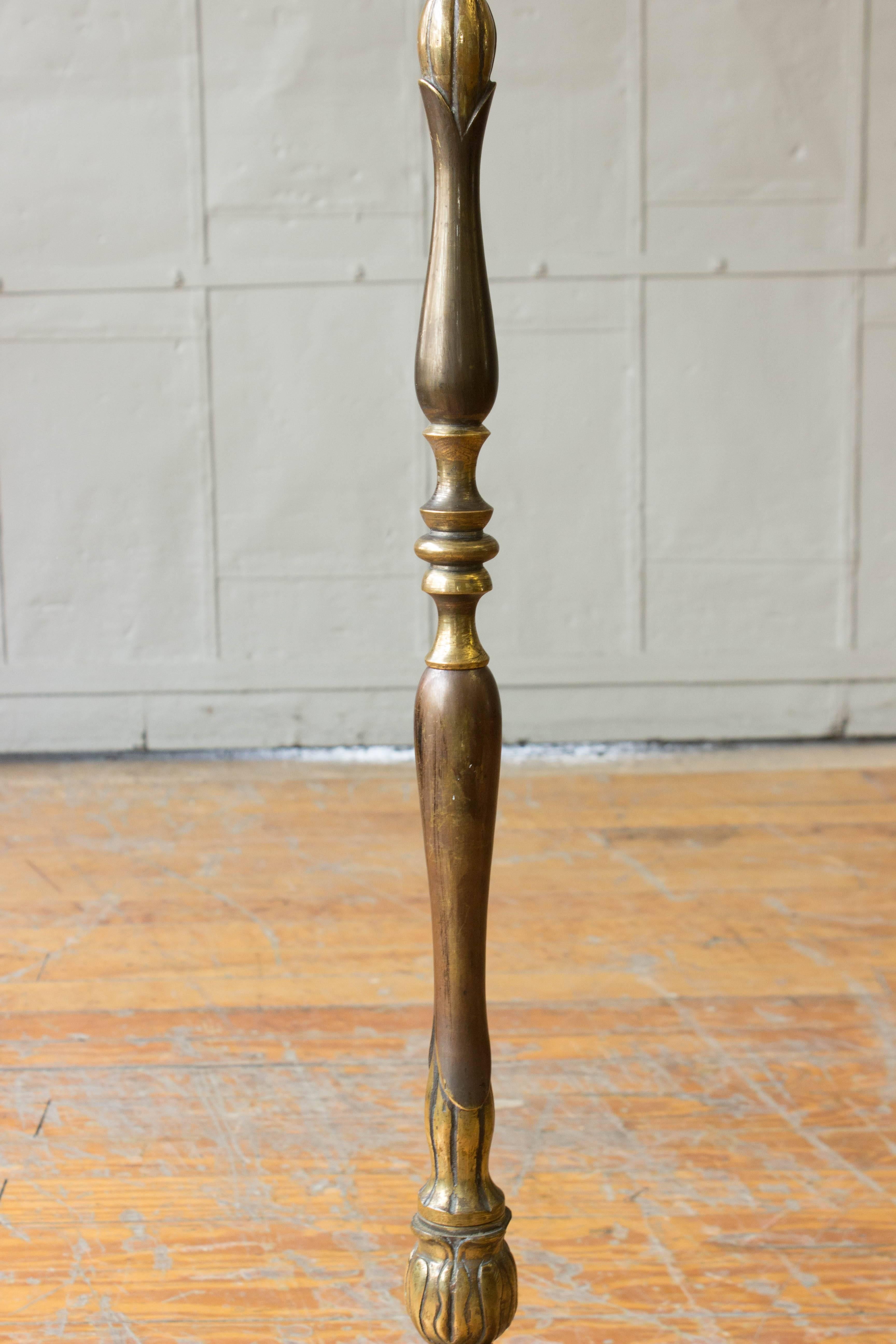 Lámpara de pie francesa de estilo Art Nouveau en venta 3