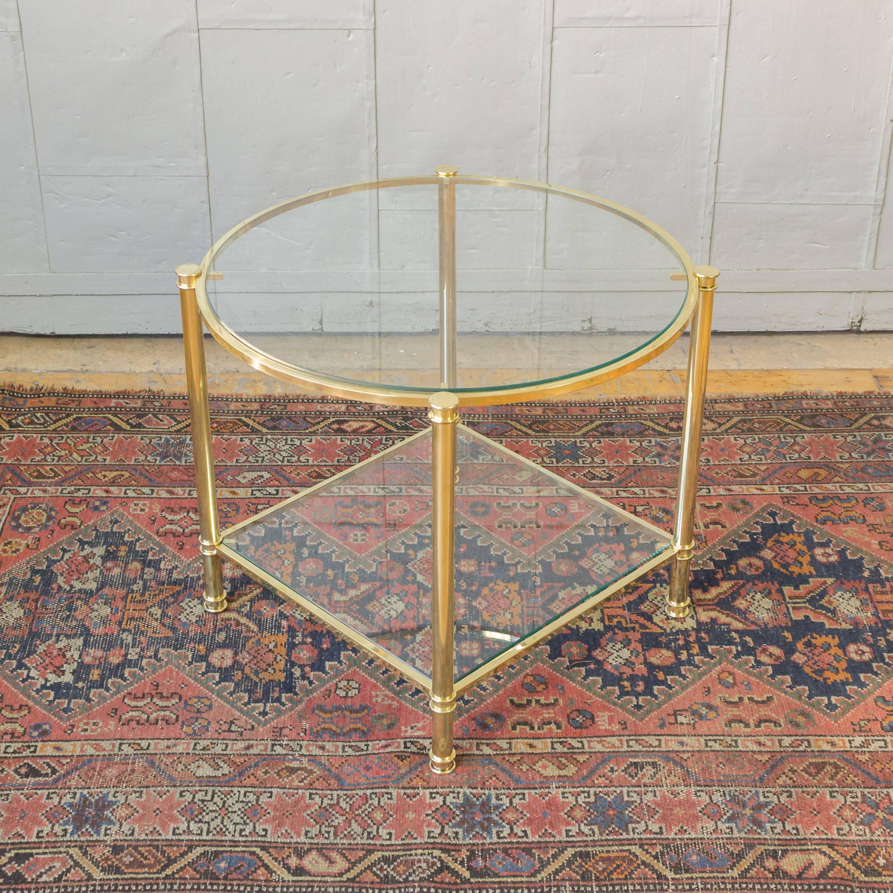 Pair of French Mid-Century Modern Brass and Clear Glass Side Tables In Excellent Condition In Buchanan, NY