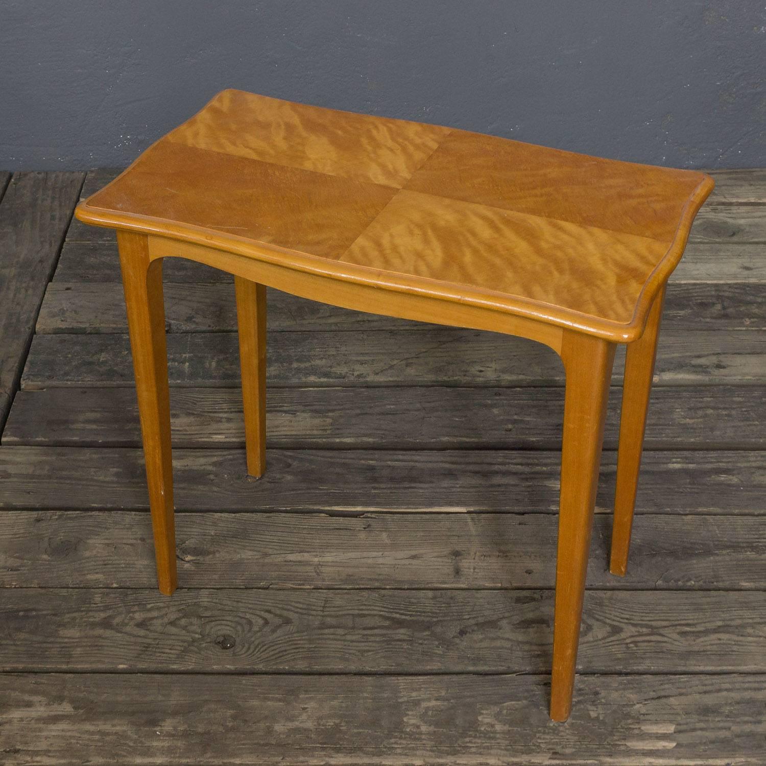 Pair of Midcentury Finnish End Tables in Blonde Wood 9