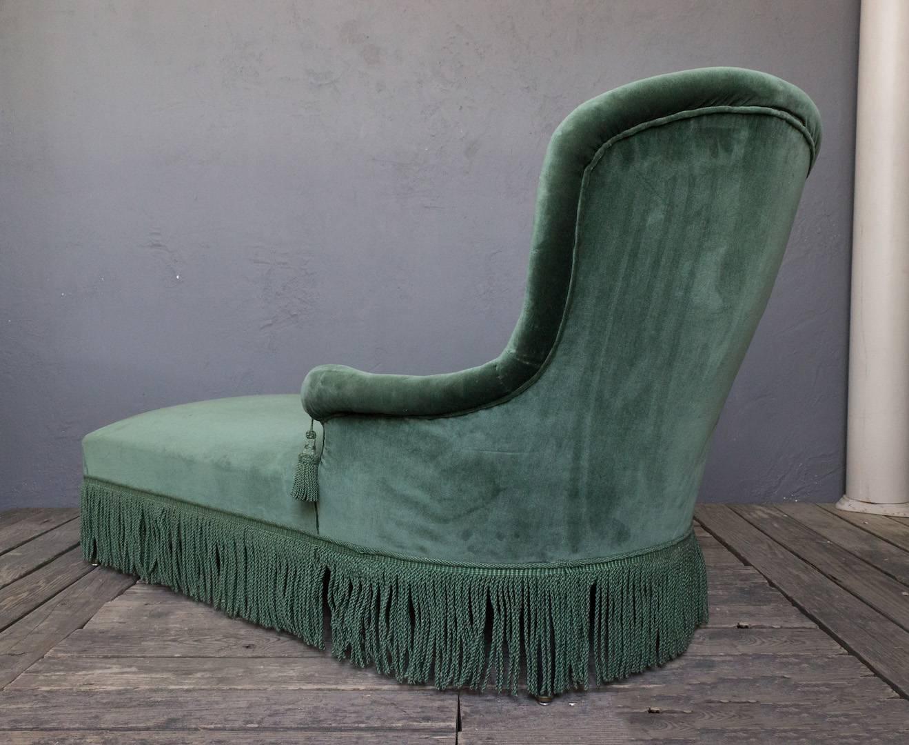 green chaise lounges