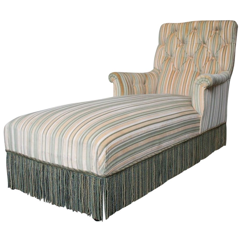 French 19th Century Napoleon III Chaise Lounge in Striped Fabric