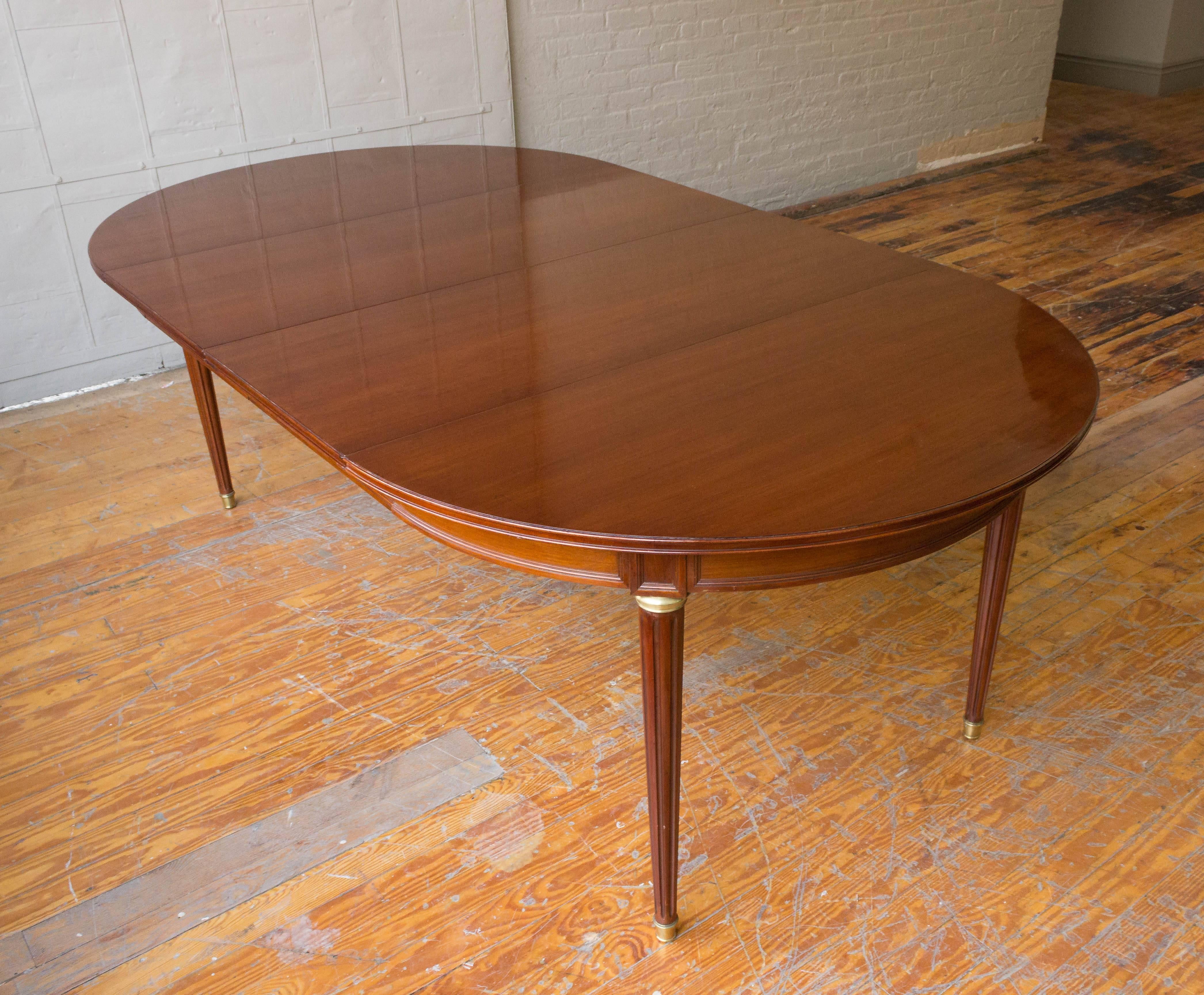 French Mahogany Dining Table with Two Leaves 5