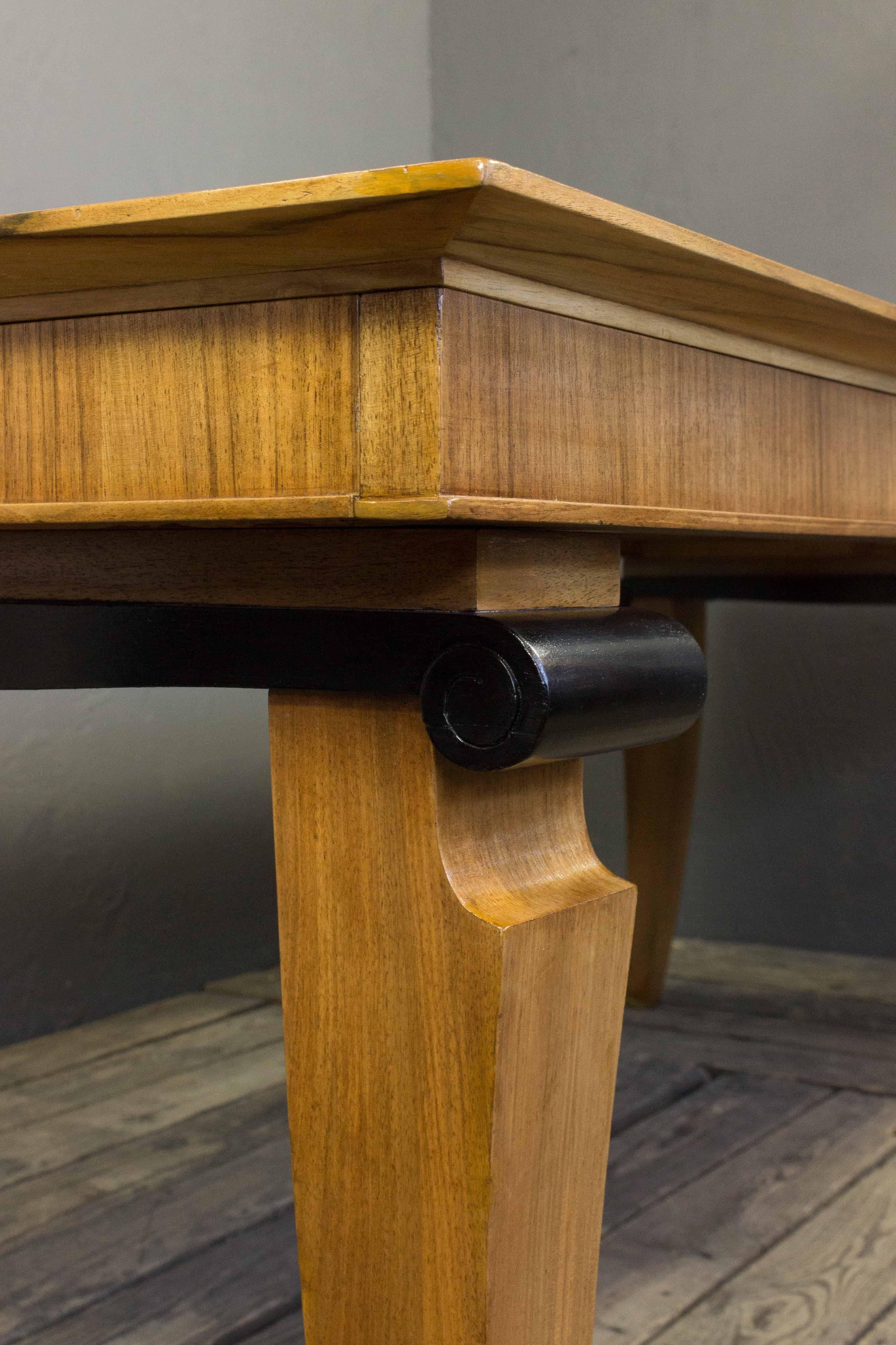 Mid-20th Century French 1940s Mahogany Dining Table with a Diamond Marquetry Top For Sale