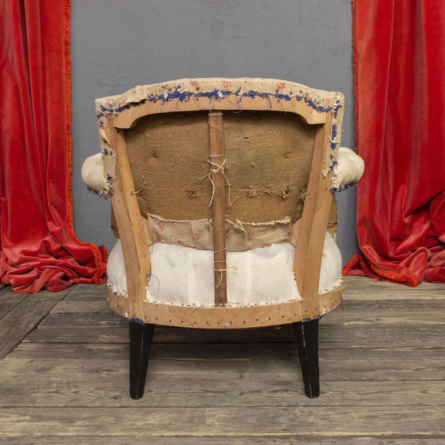 Zwei kleine französische Sessel im Art-déco-Stil mit Tufting 1