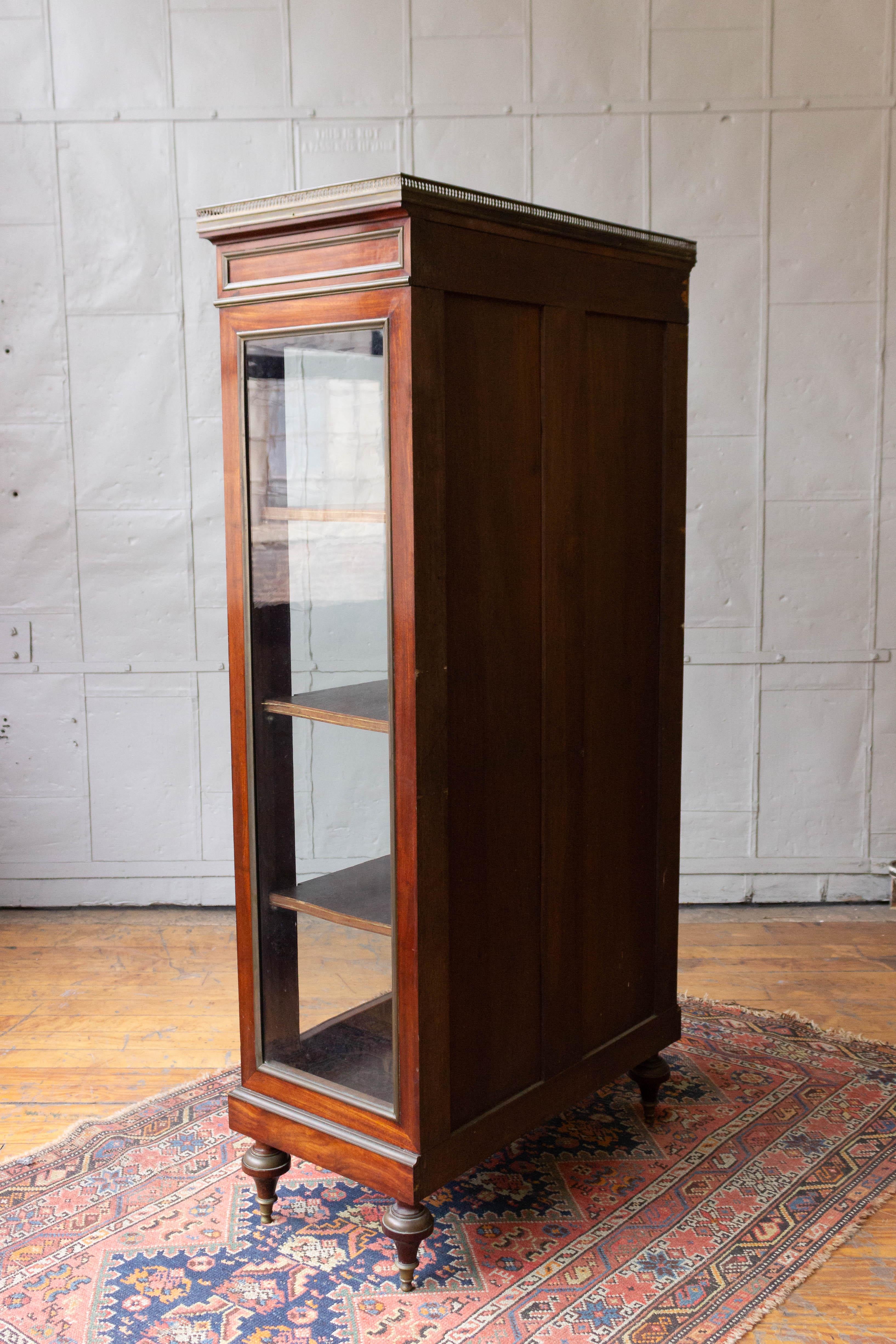 19th Century French Mahogany Display Cabinet 2