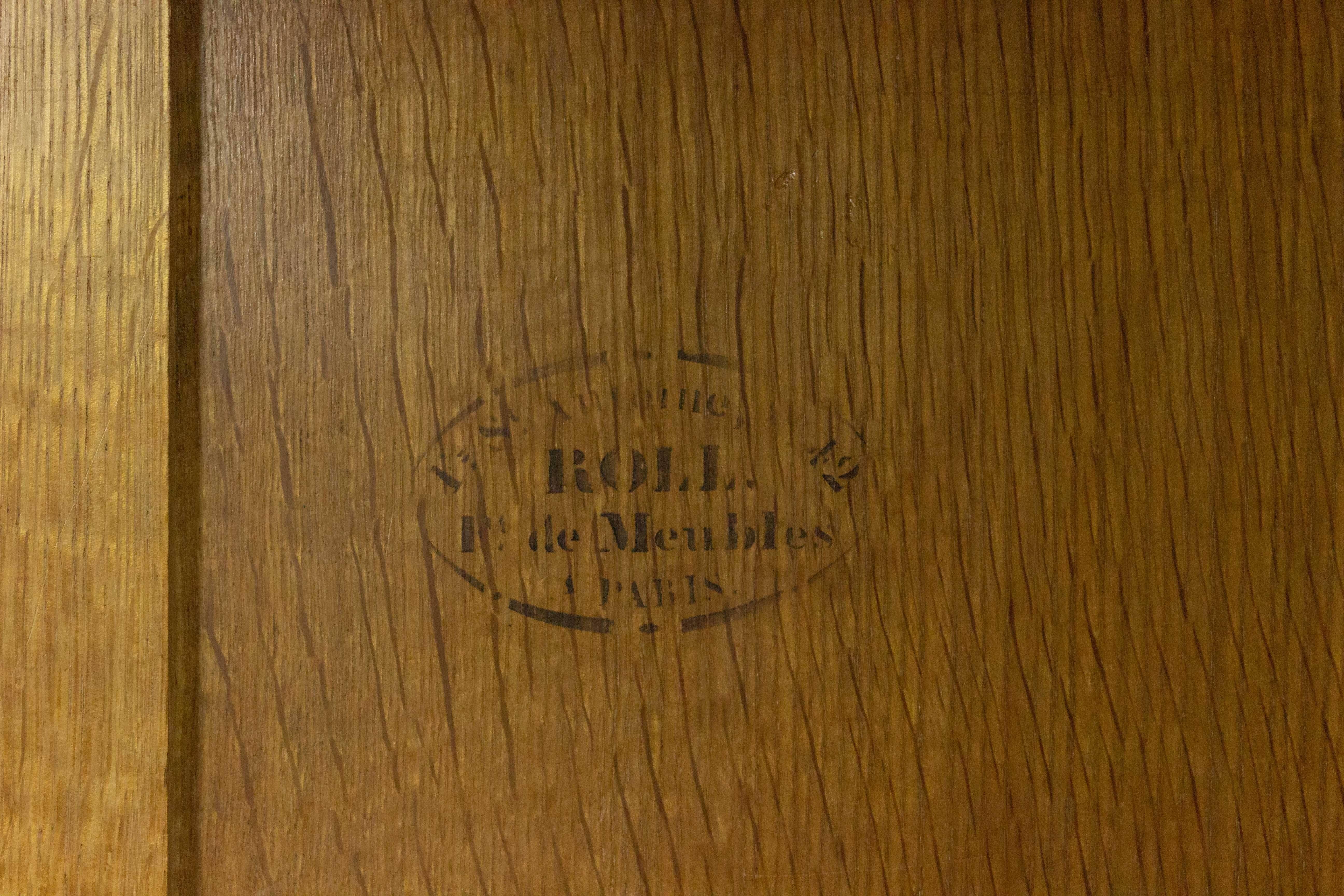 Librería francesa de nogal del siglo XIX con puerta de cristal original en venta 1