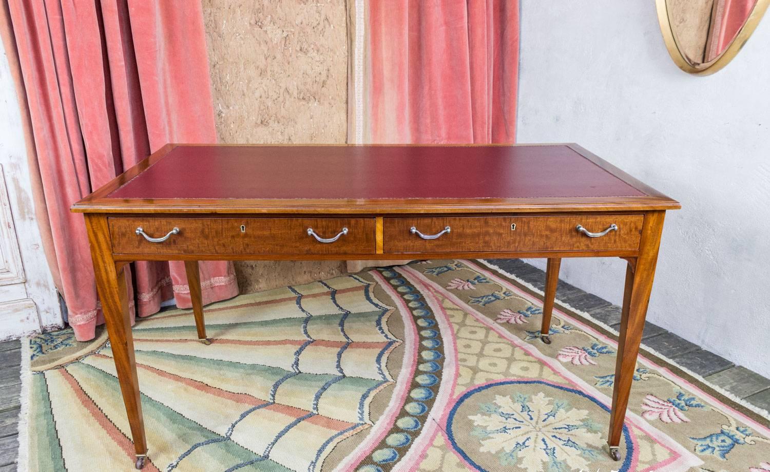 Vintage Early 20th Century French Mahogany Desk with Aubergine Leather Top For Sale 2