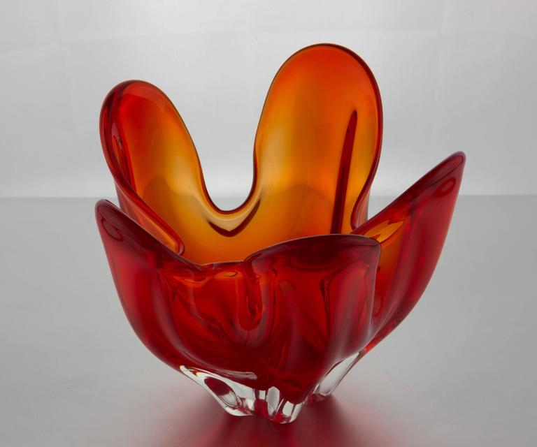 MidCentury American 'Amberina' Colored Glass Dish For Sale at 1stDibs