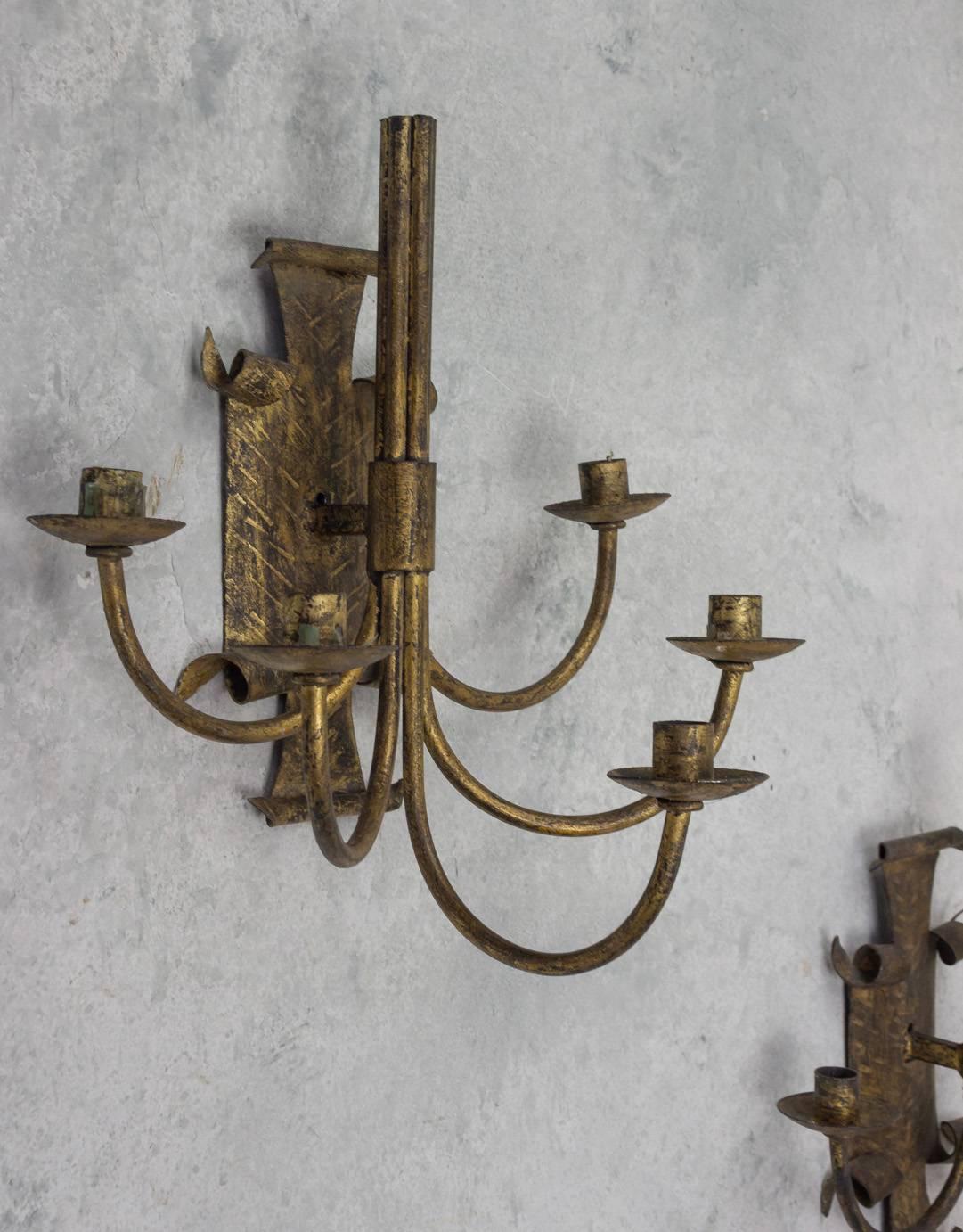 Pair of Spanish Gilt Metal Sconces With Five Arms For Sale 1