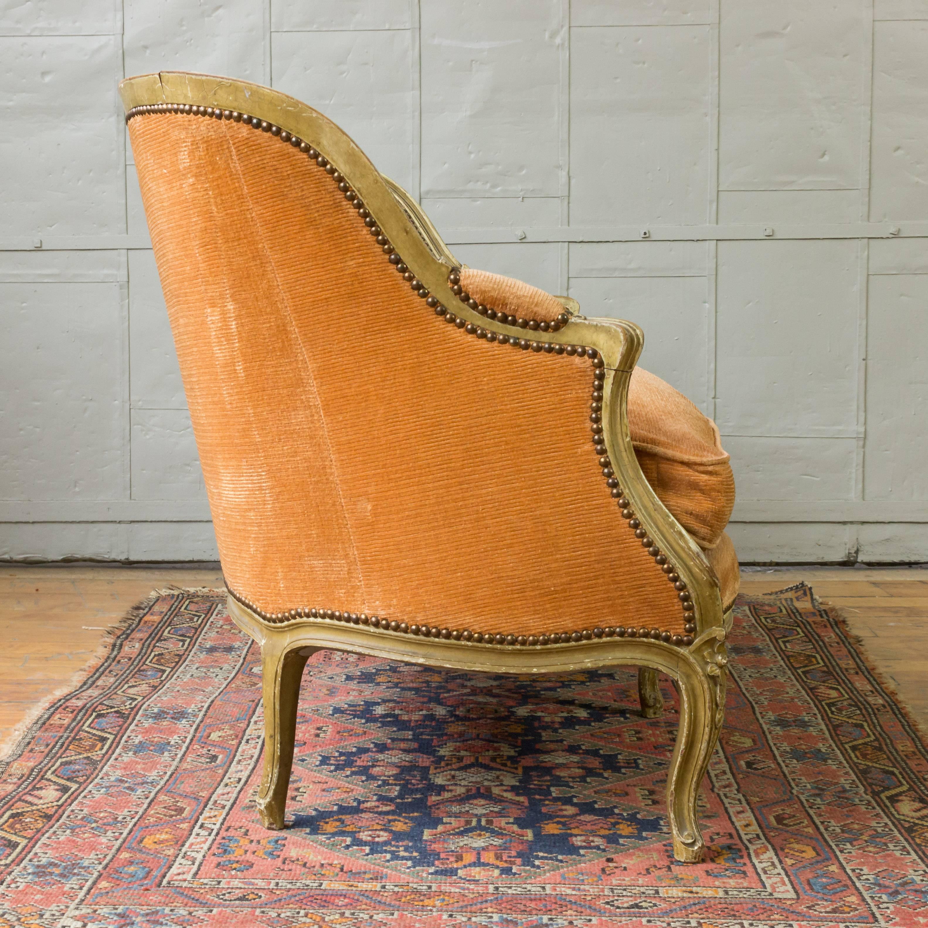Early 20th Century Small French Louis XV Style Settee in Pale Apricot Velvet
