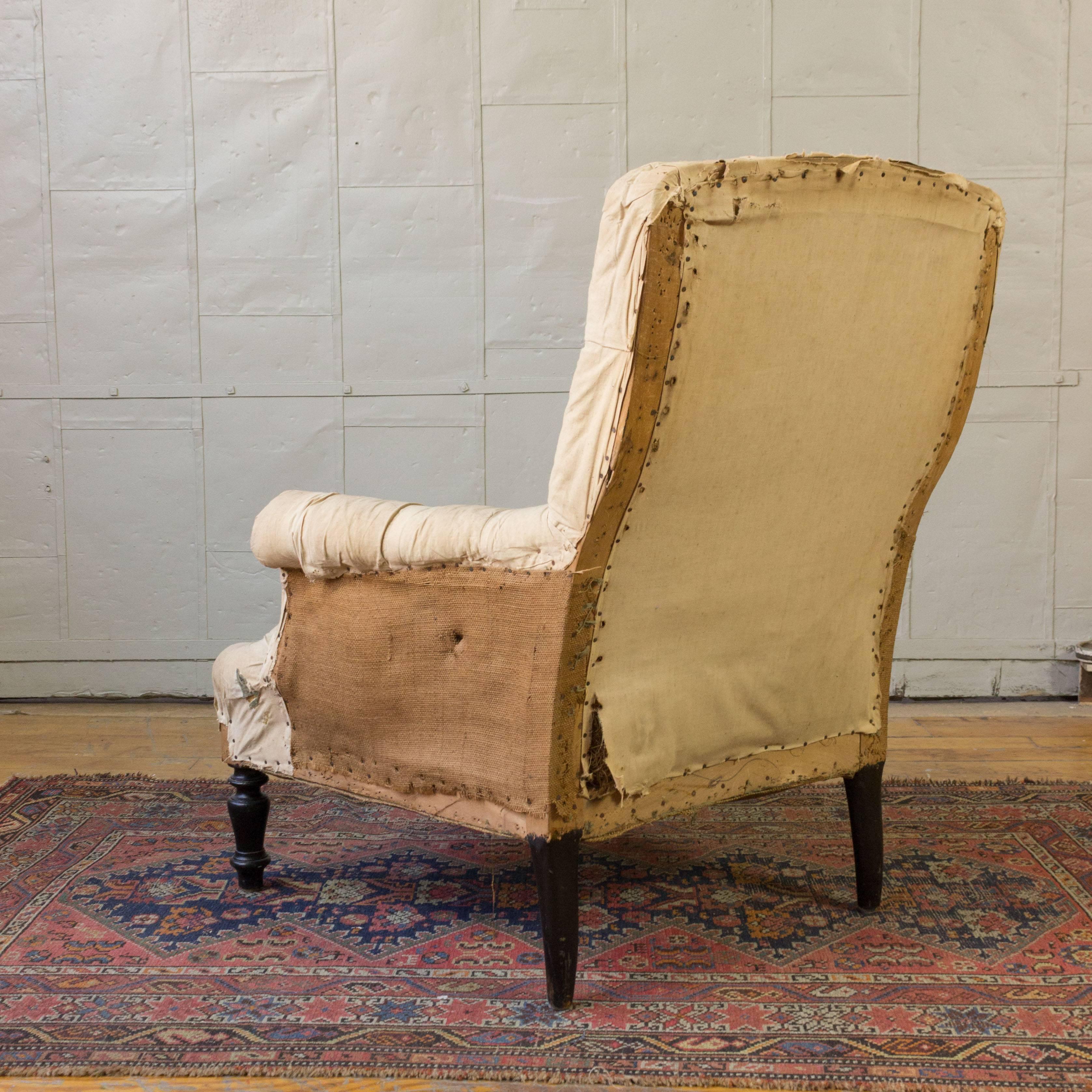 Single 19th Century Tufted French Armchair 3