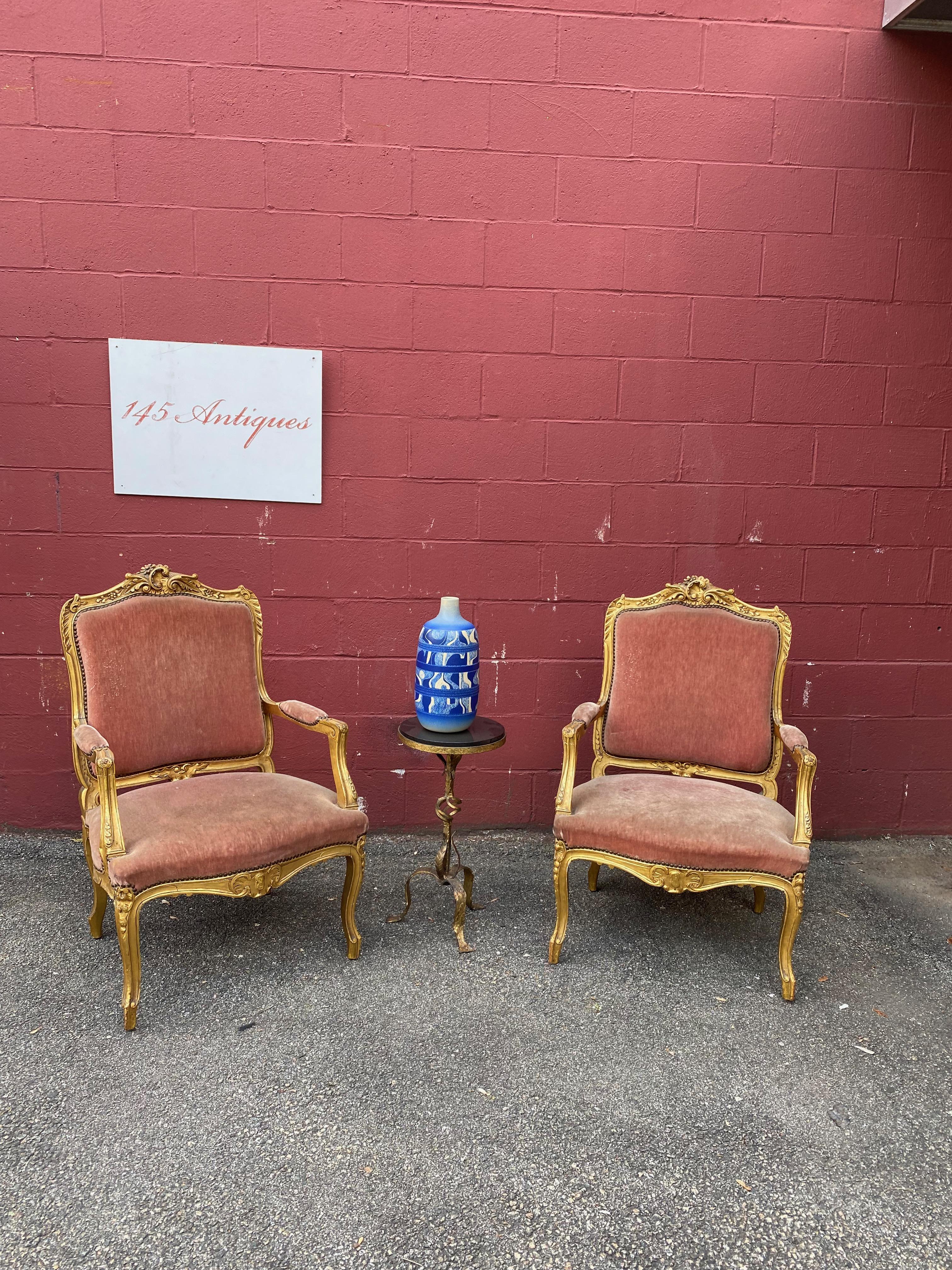 Pair of French Louis XV Style Gilt Armchairs in Faded Salmon Velvet 14