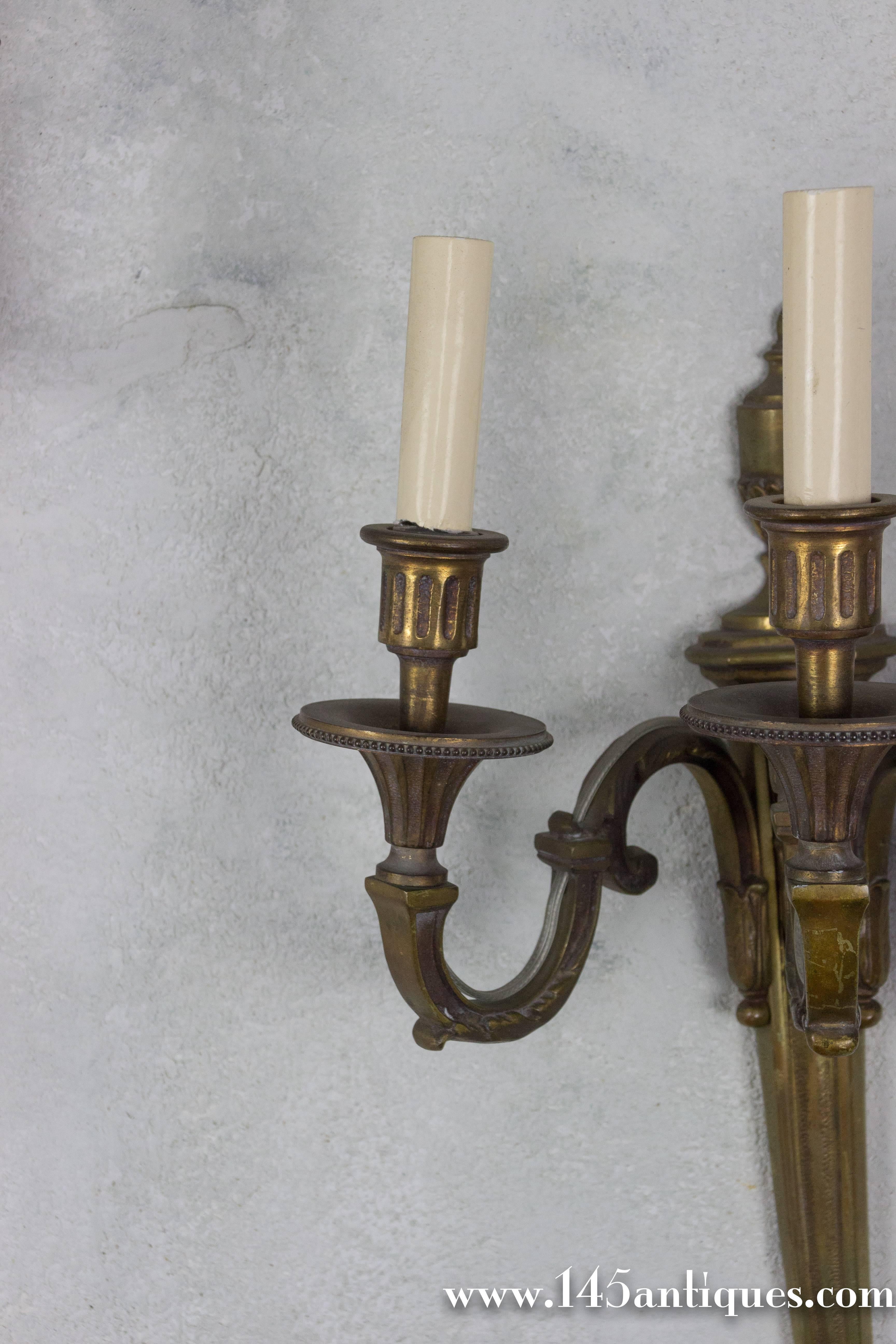 20th Century Pair of French 1920s Three-Arm Gilt Bronze Sconces