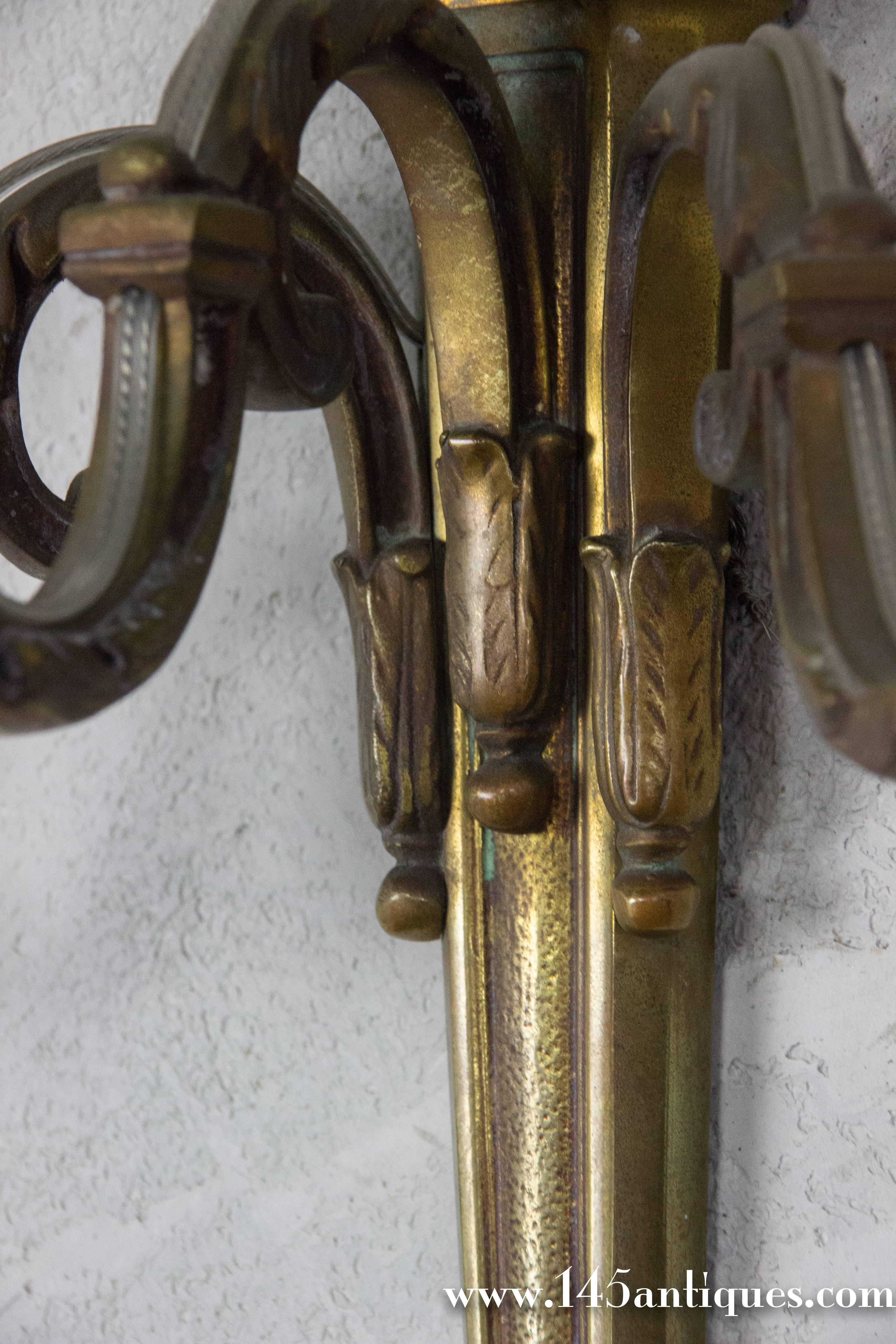 Pair of French 1920s Three-Arm Gilt Bronze Sconces 2