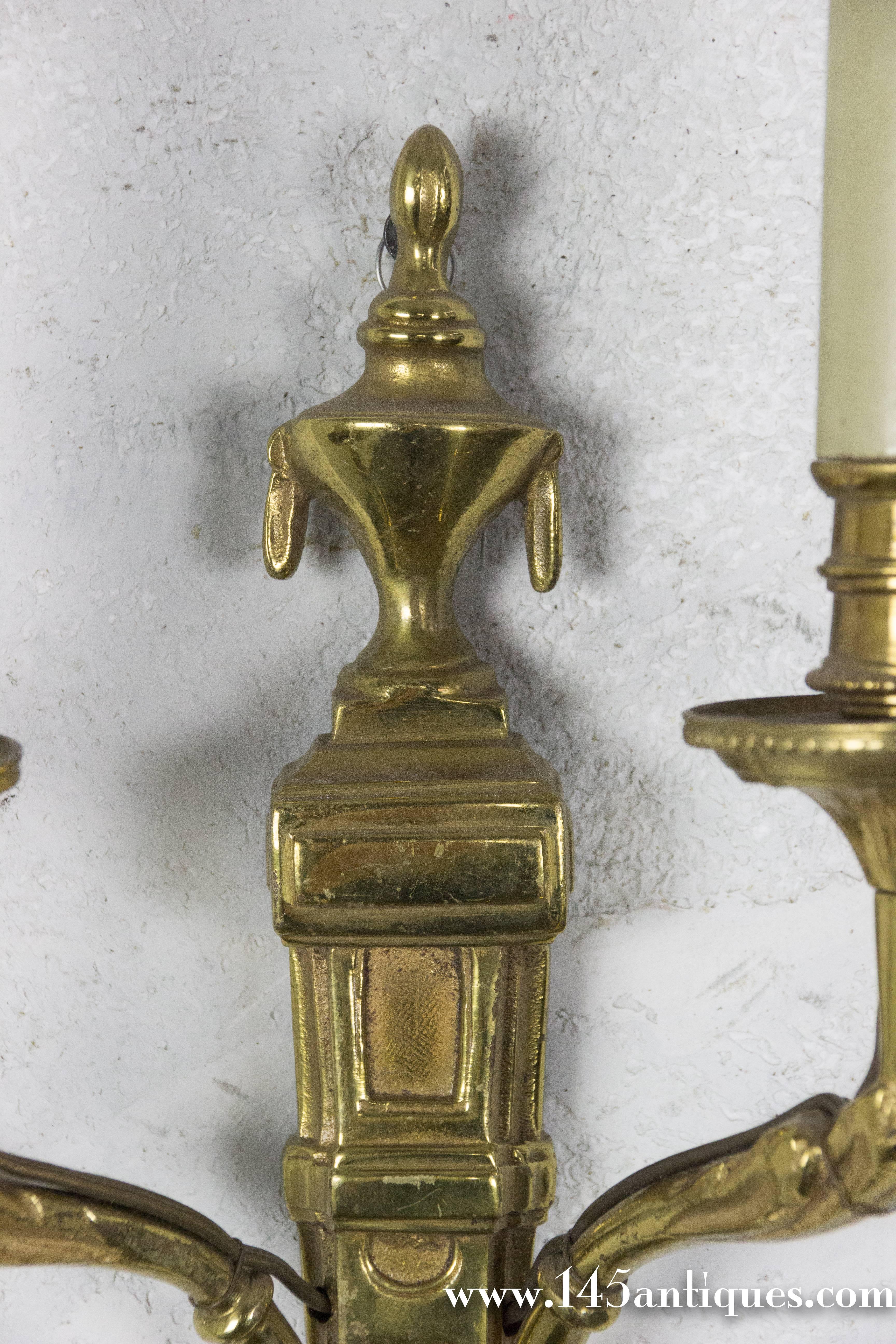 Pair of French 1940s Gilt Bronze Sconces For Sale 5
