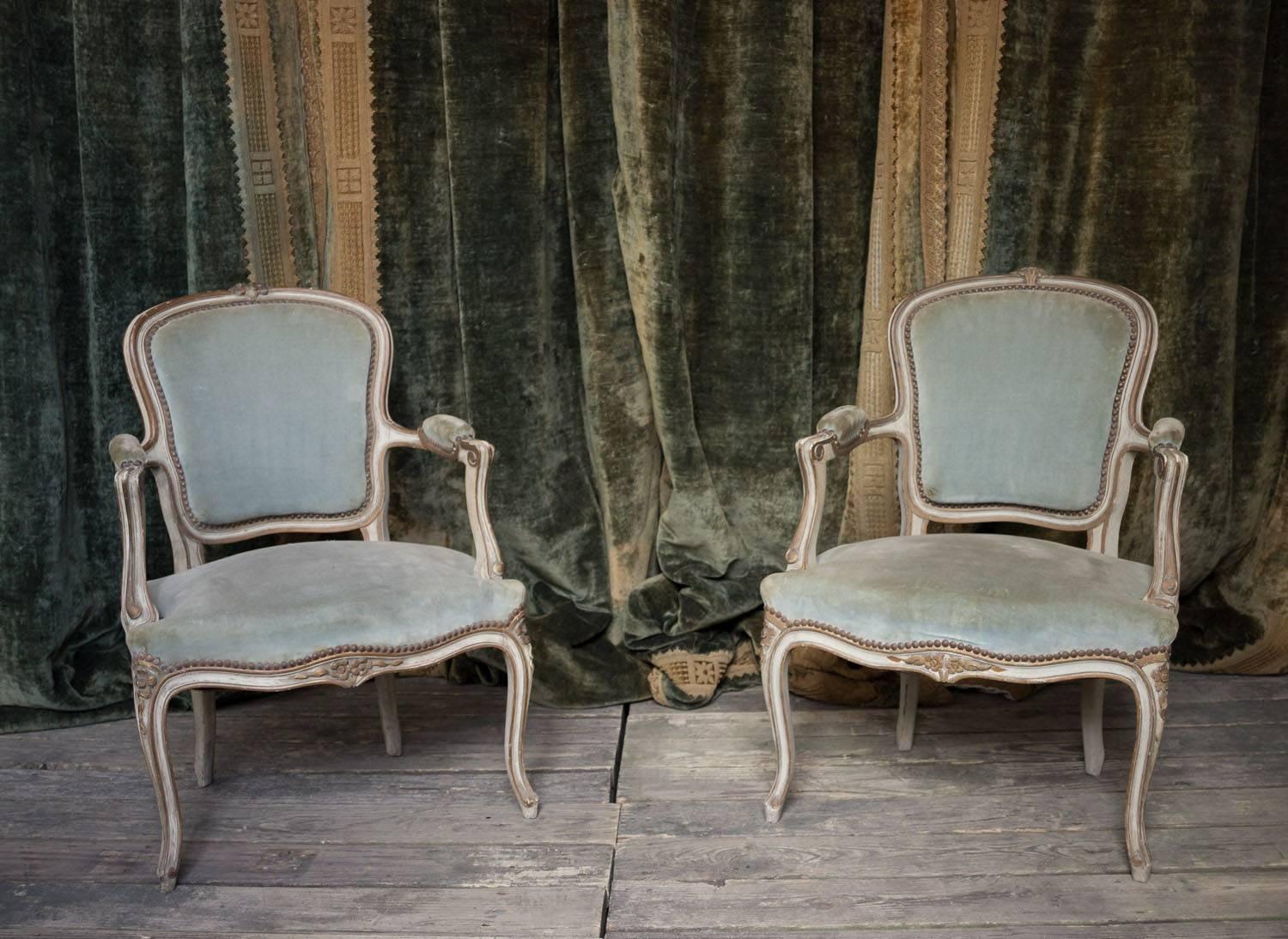 Pair of French Louis XV Style Armchair 2