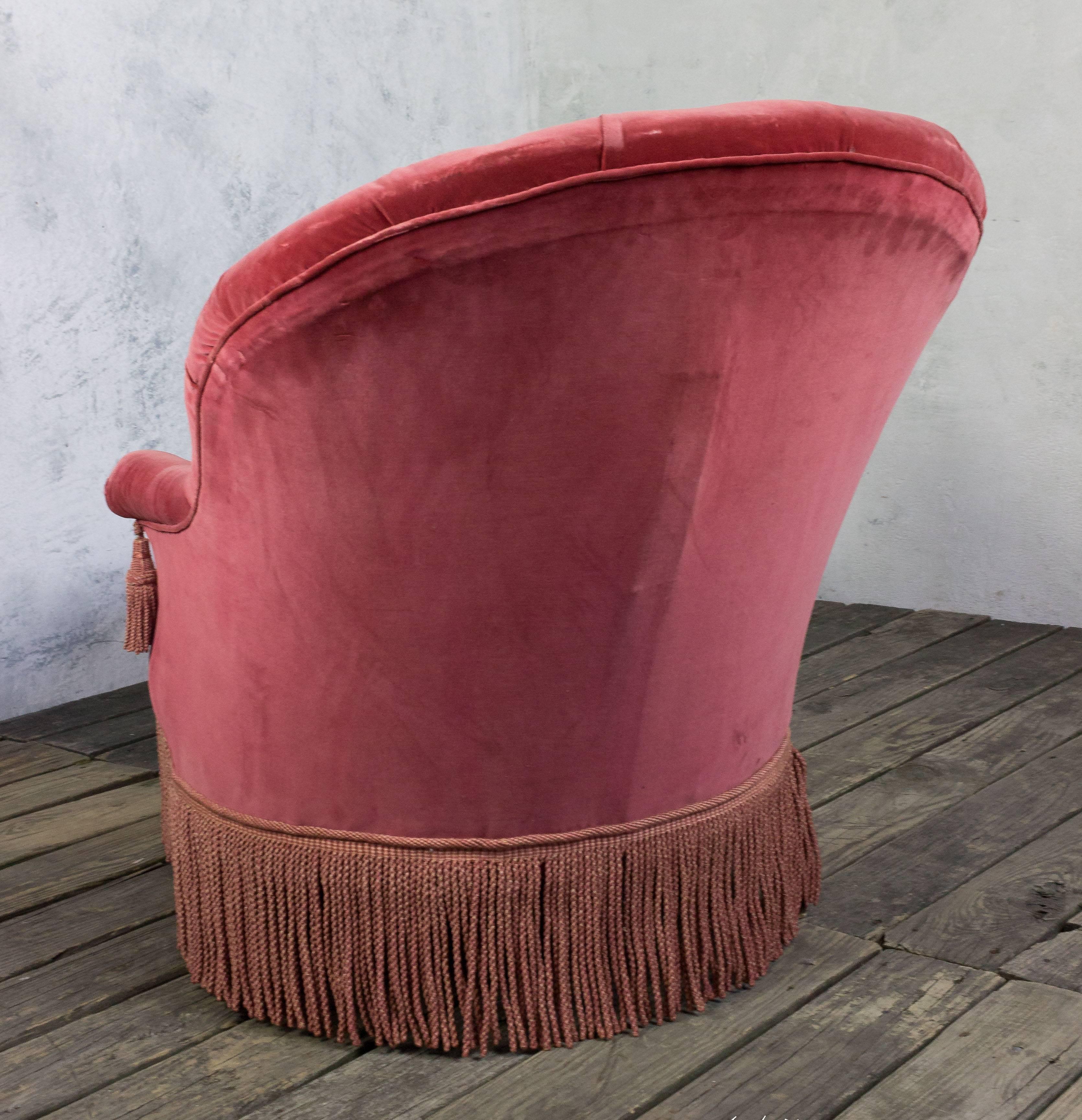19th Century French Chaise Longue in Salmon Velvet 5