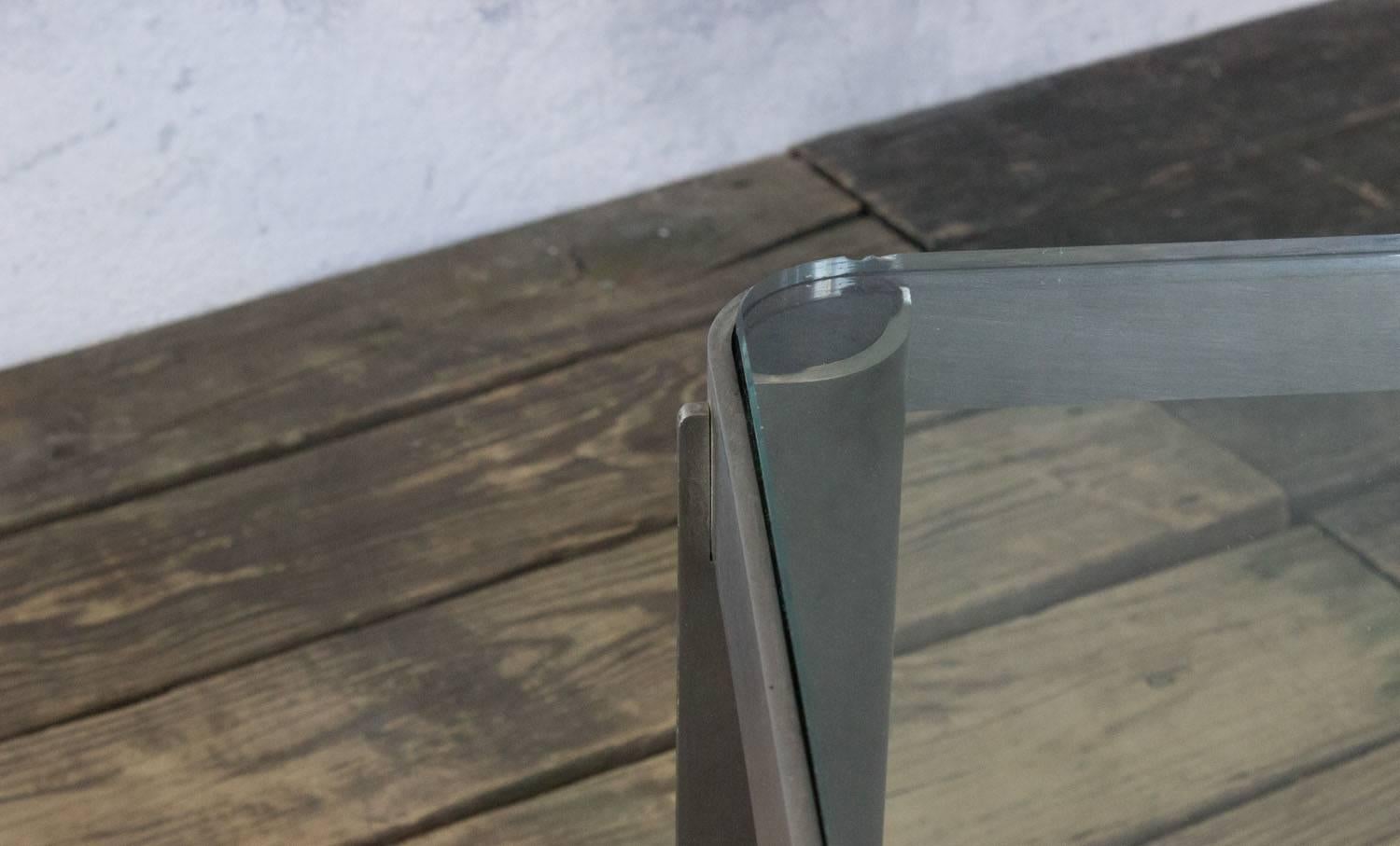 1980s French Aluminium and Glass Coffee Table For Sale 2