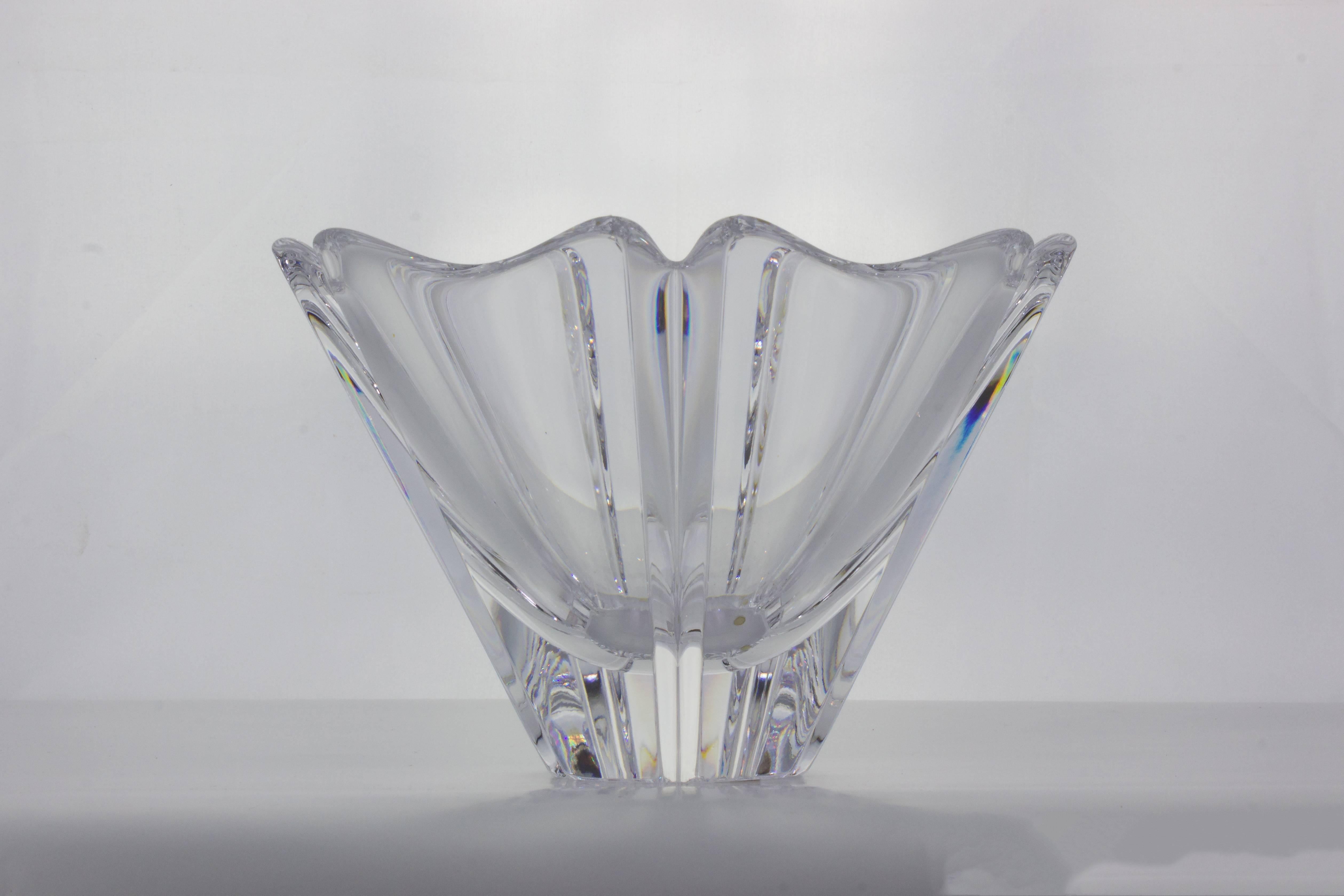 Swedish Crystal Petal Bowl For Sale 1