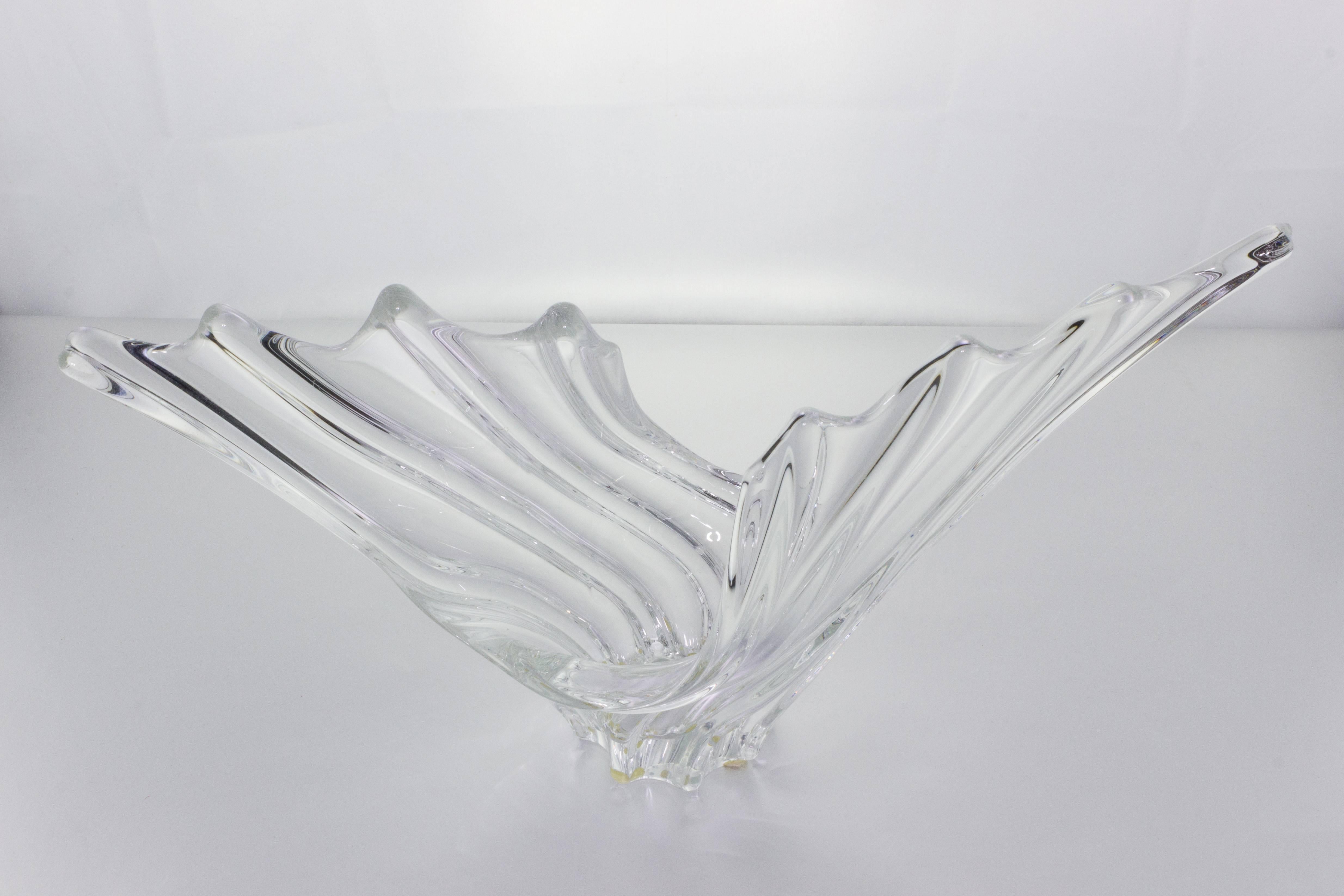 Art Glass French Art Vannes Crystal Bowl in Swirl Wing Design