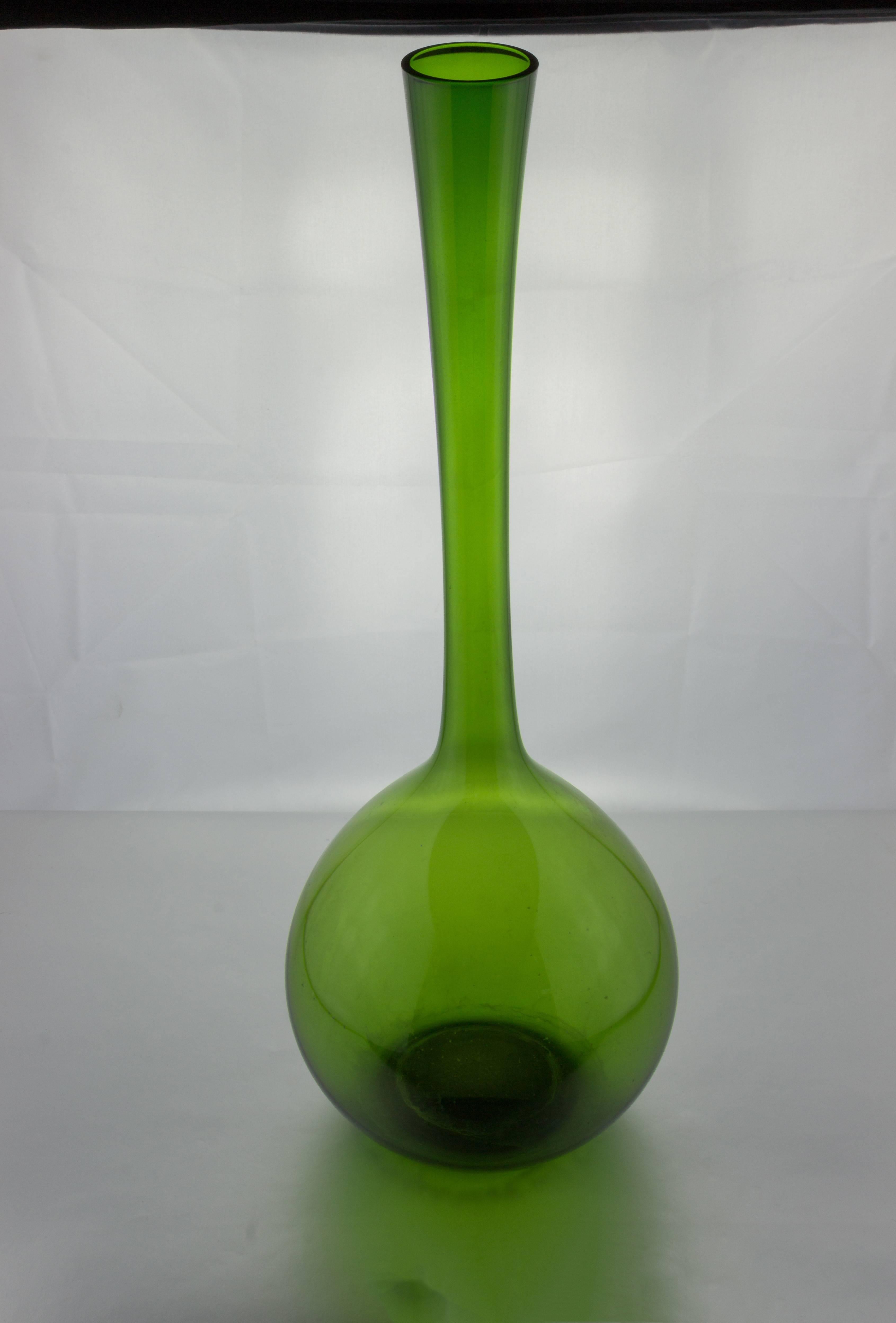 Tall glass vase, most likely by Arthur Percy, in an crisp green color. Great condition.