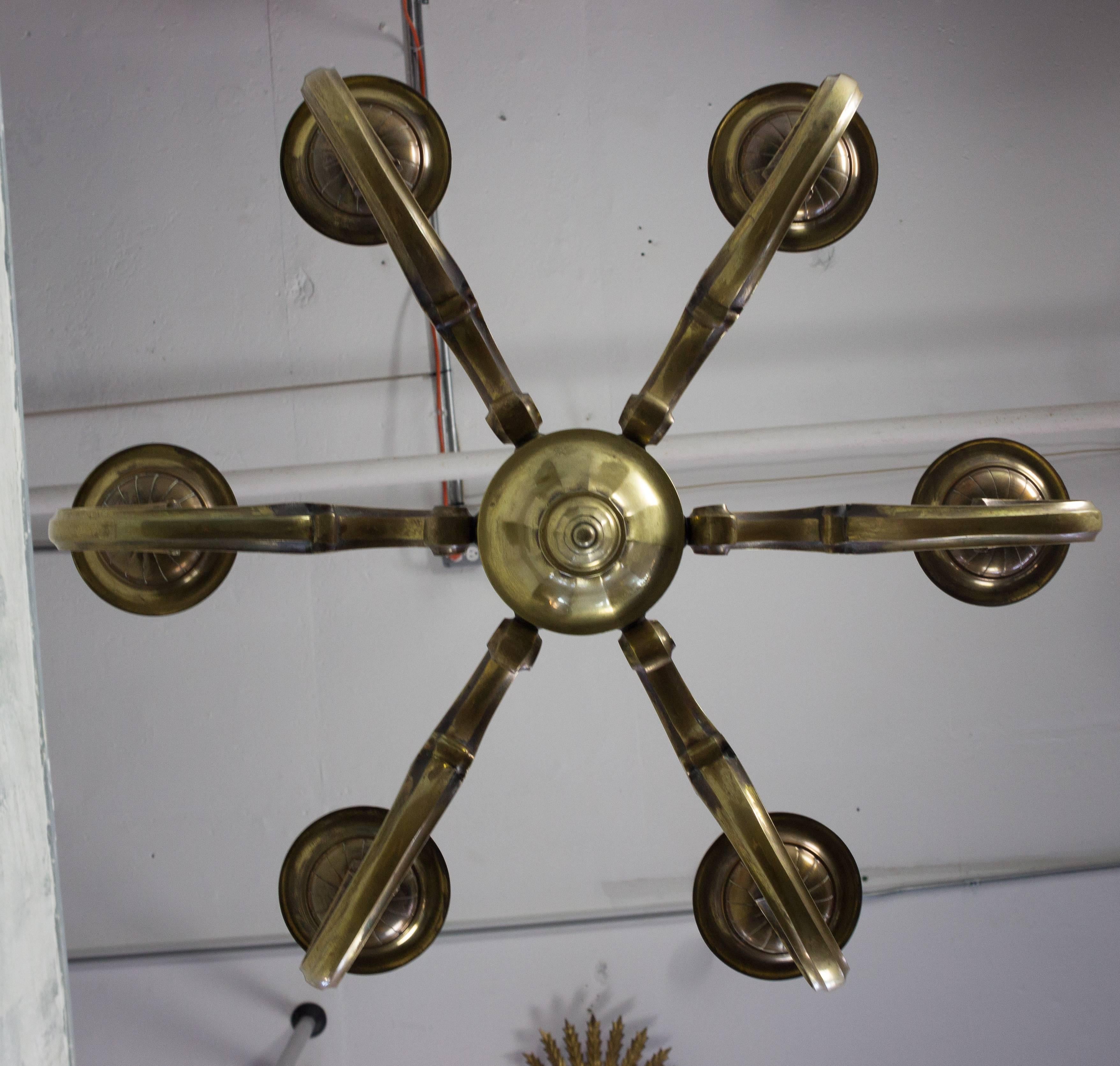 French 1940s Bronze Six Armed Neoclassical Style Chandelier In Good Condition For Sale In Buchanan, NY