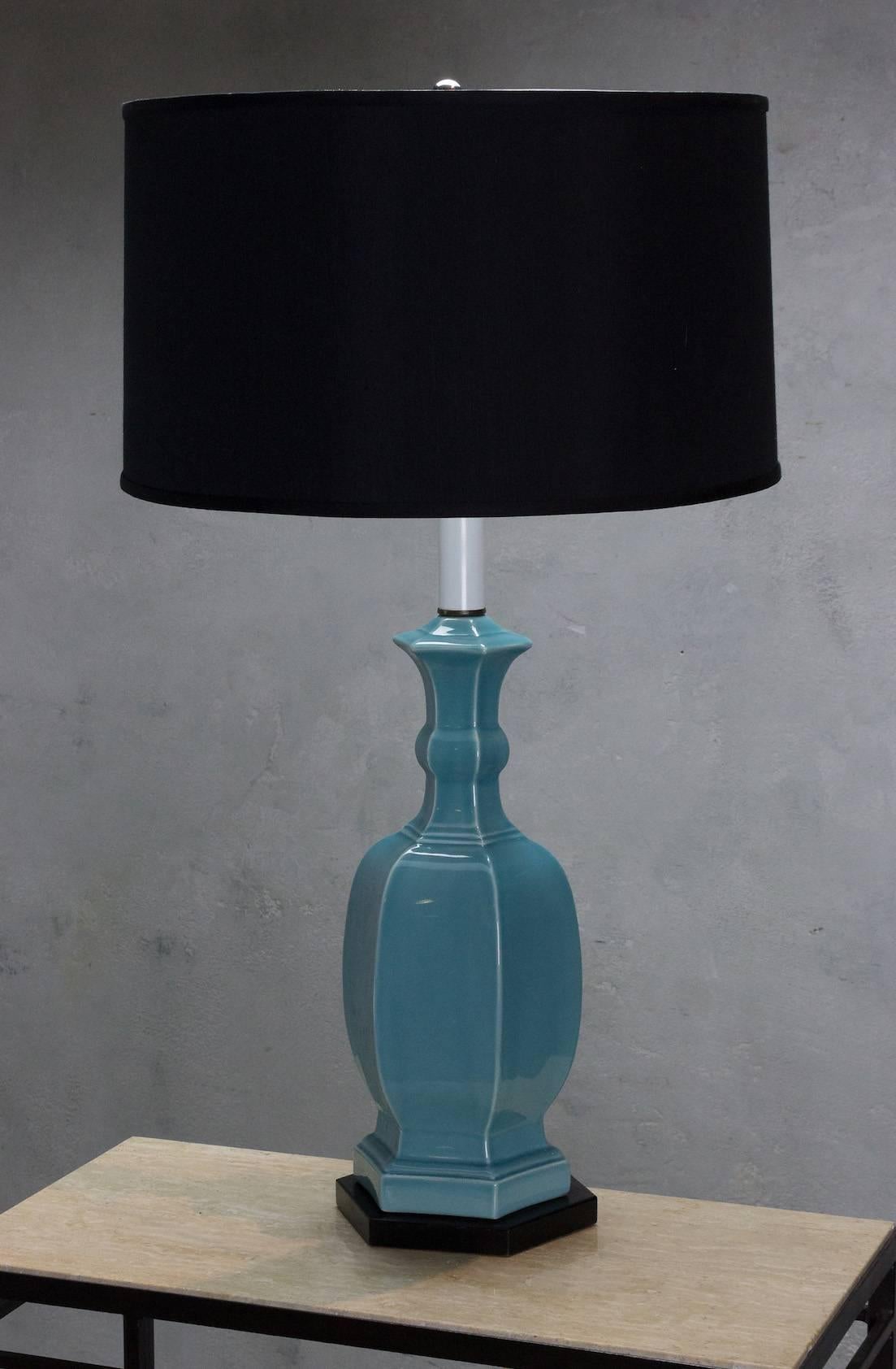 Ceramic 1950s Turquoise Blue Chinese Modern Table Lamp For Sale