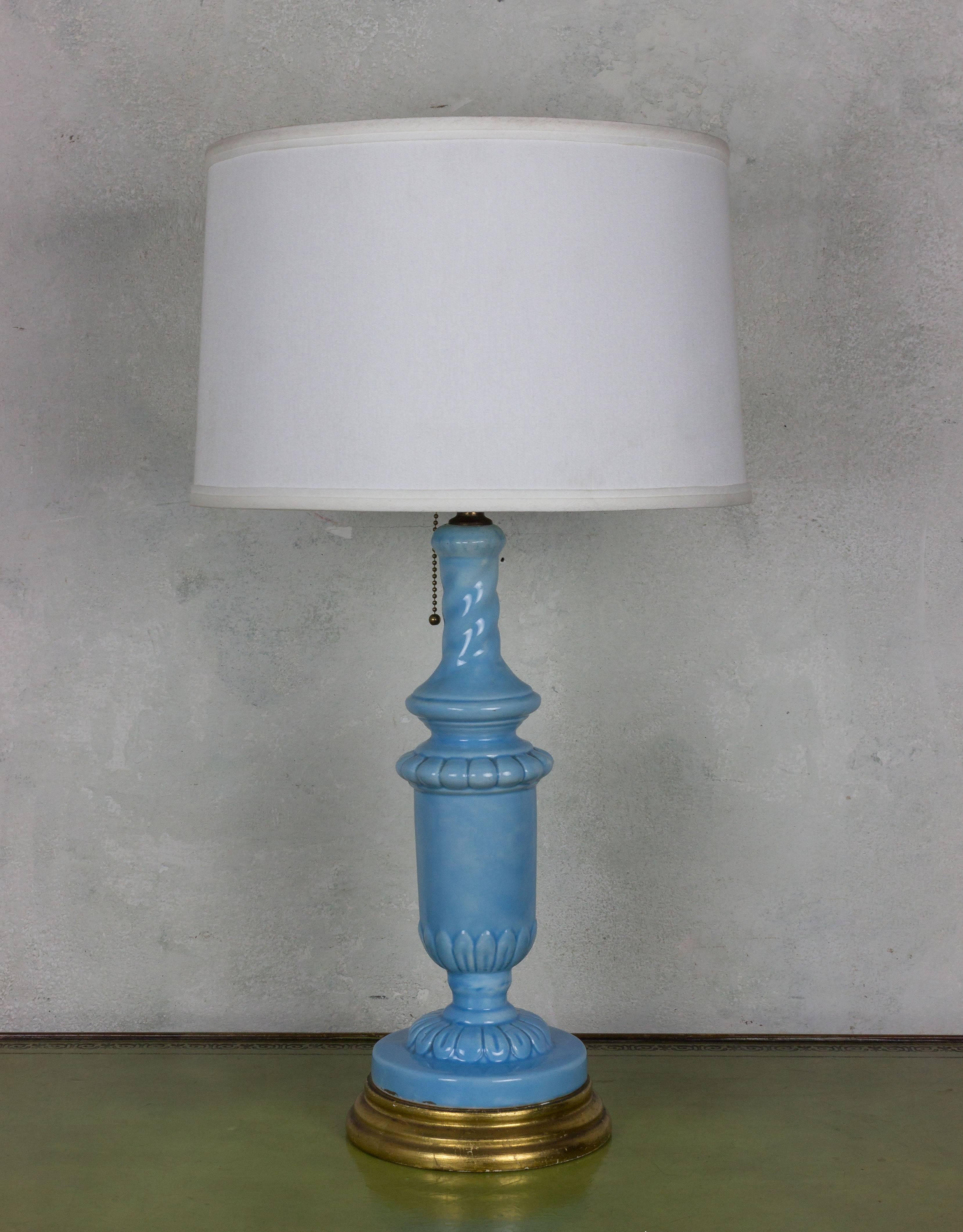 Mid-20th Century European Periwinkle Blue Ceramic Table Lamp With Giltwood Base For Sale