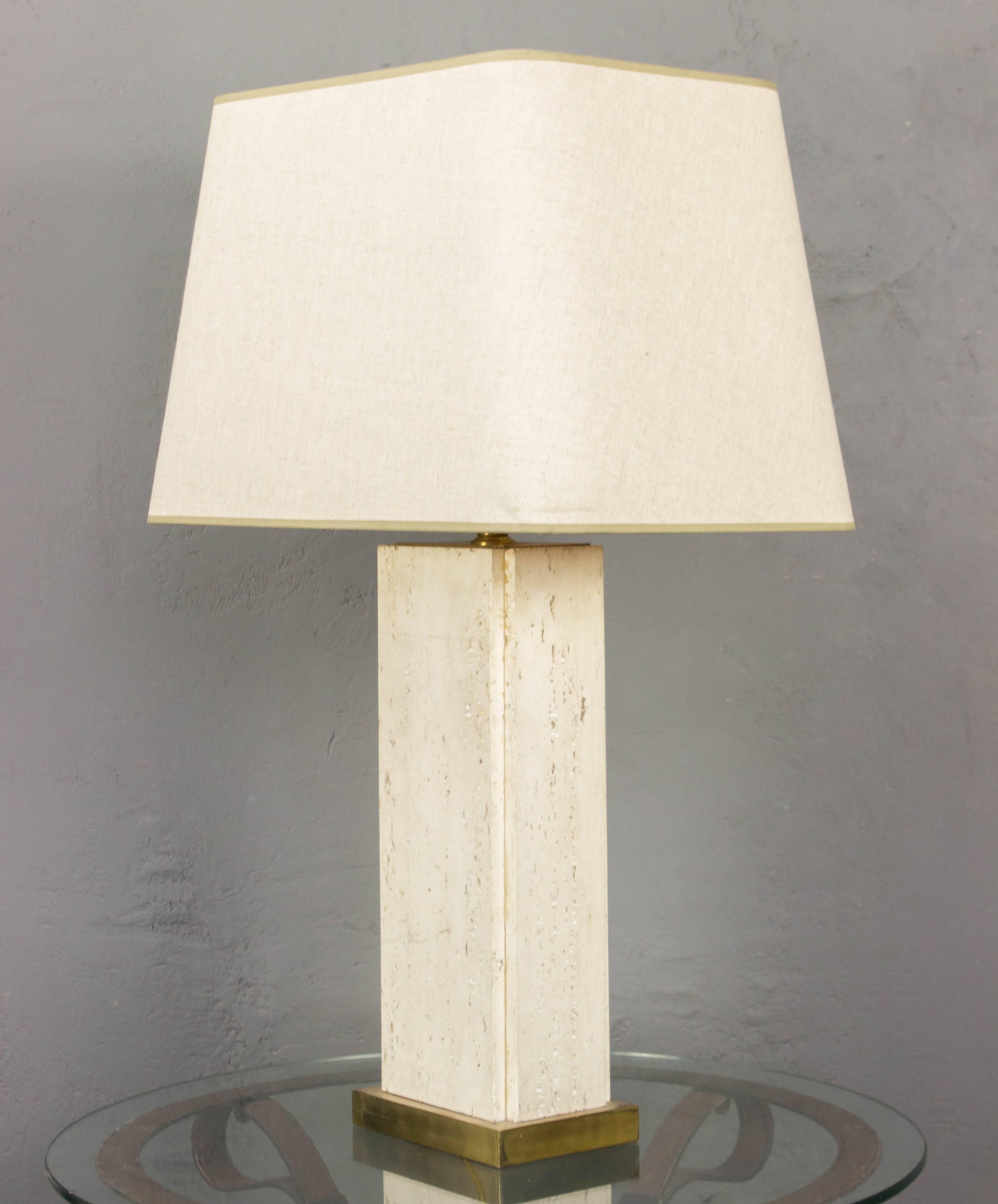 Mid-Century Modern Large French 1960s Rectangular Travertine Lamp on a Brass Base For Sale