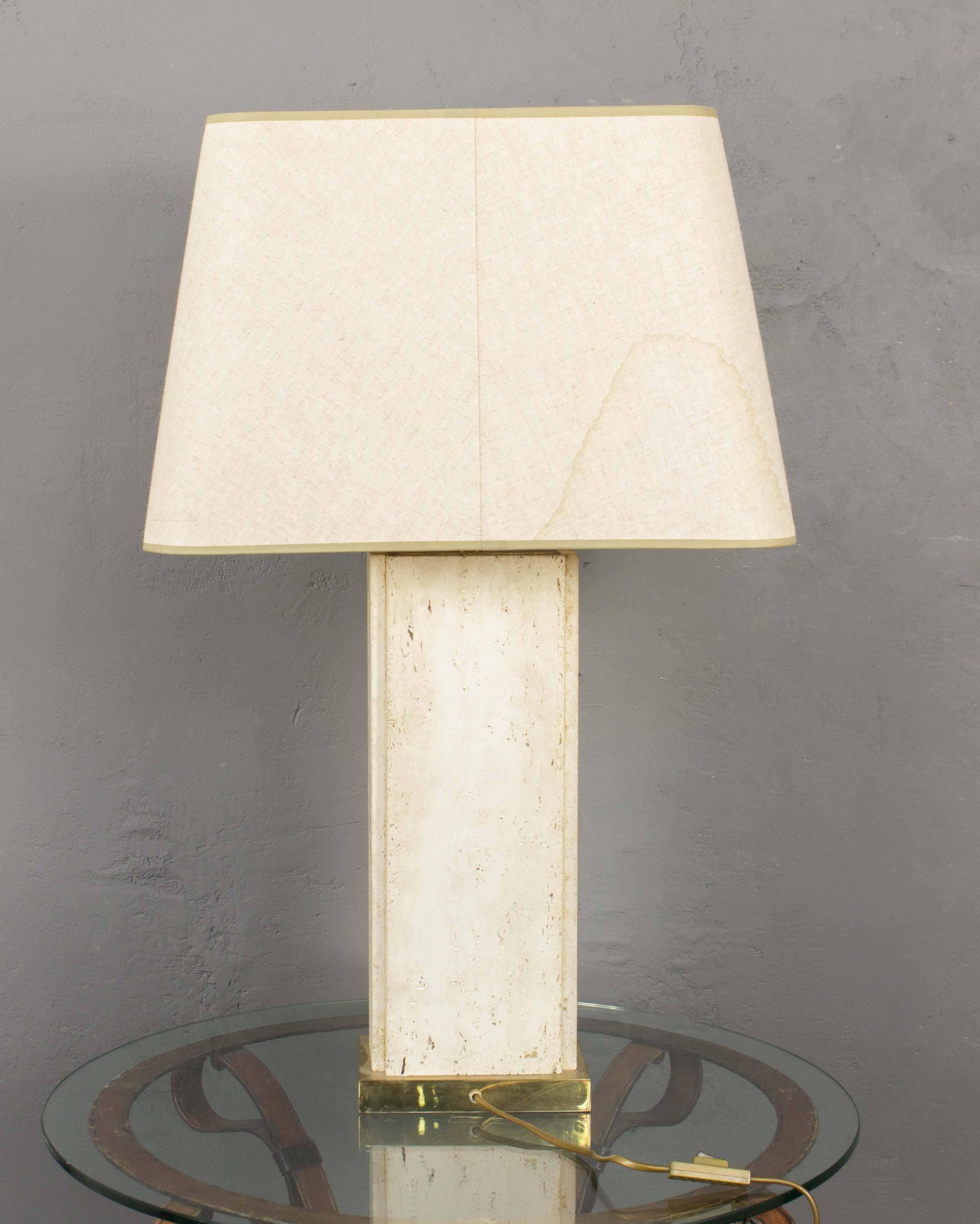 Mid-20th Century Large French 1960s Rectangular Travertine Lamp on a Brass Base For Sale