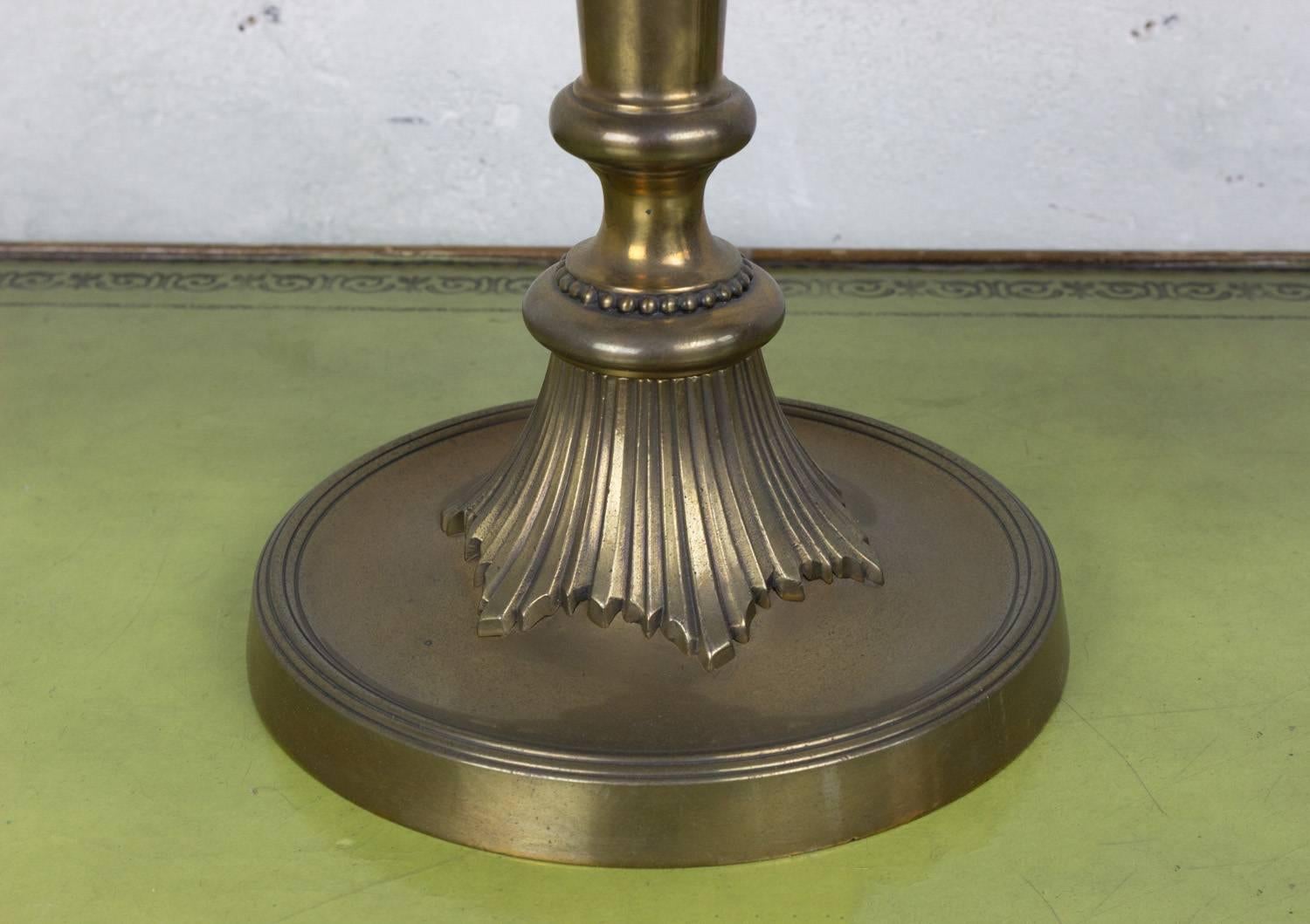 Pair of Brass Neoclassical Table Lamps For Sale 2