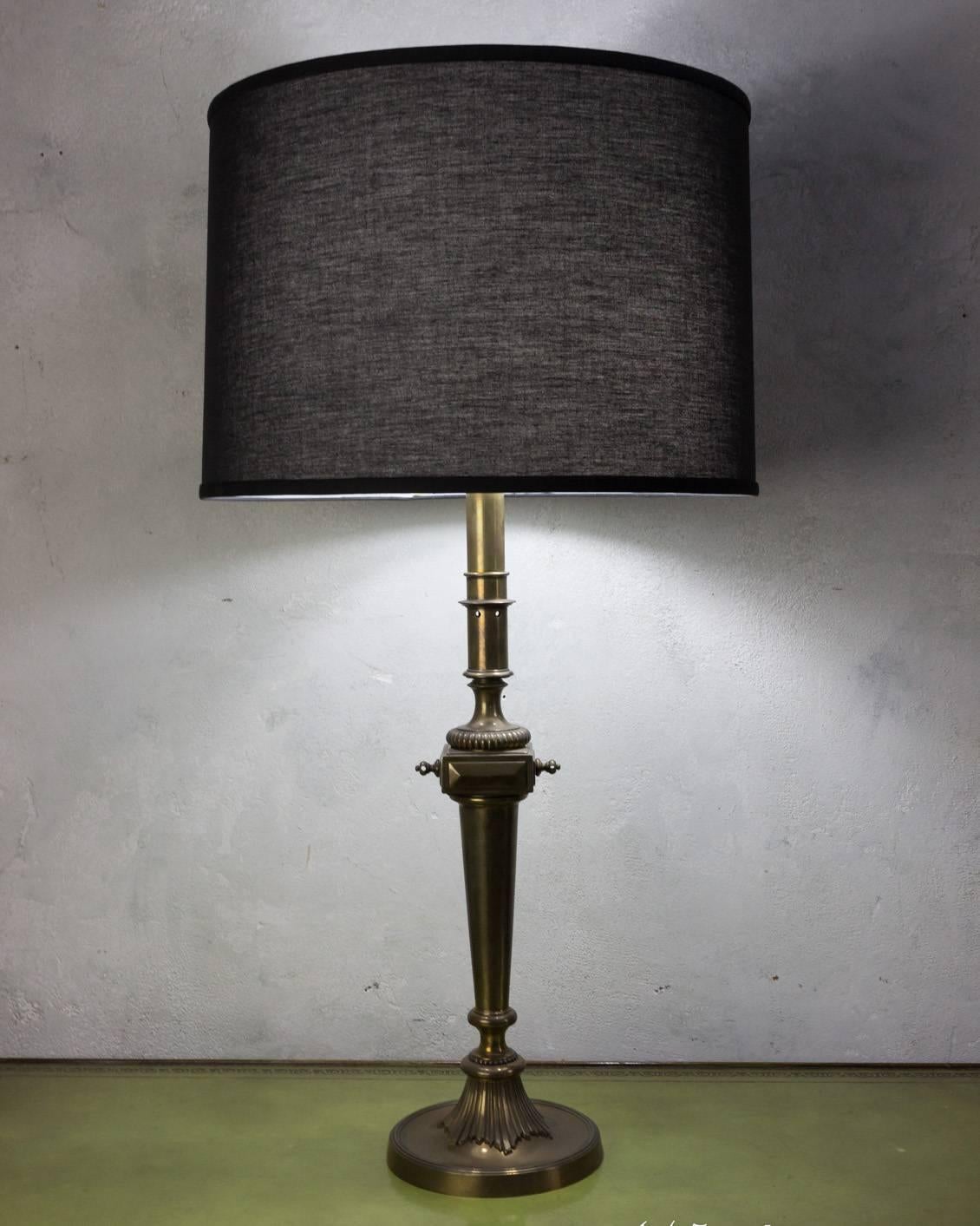 American Pair of Brass Neoclassical Table Lamps For Sale