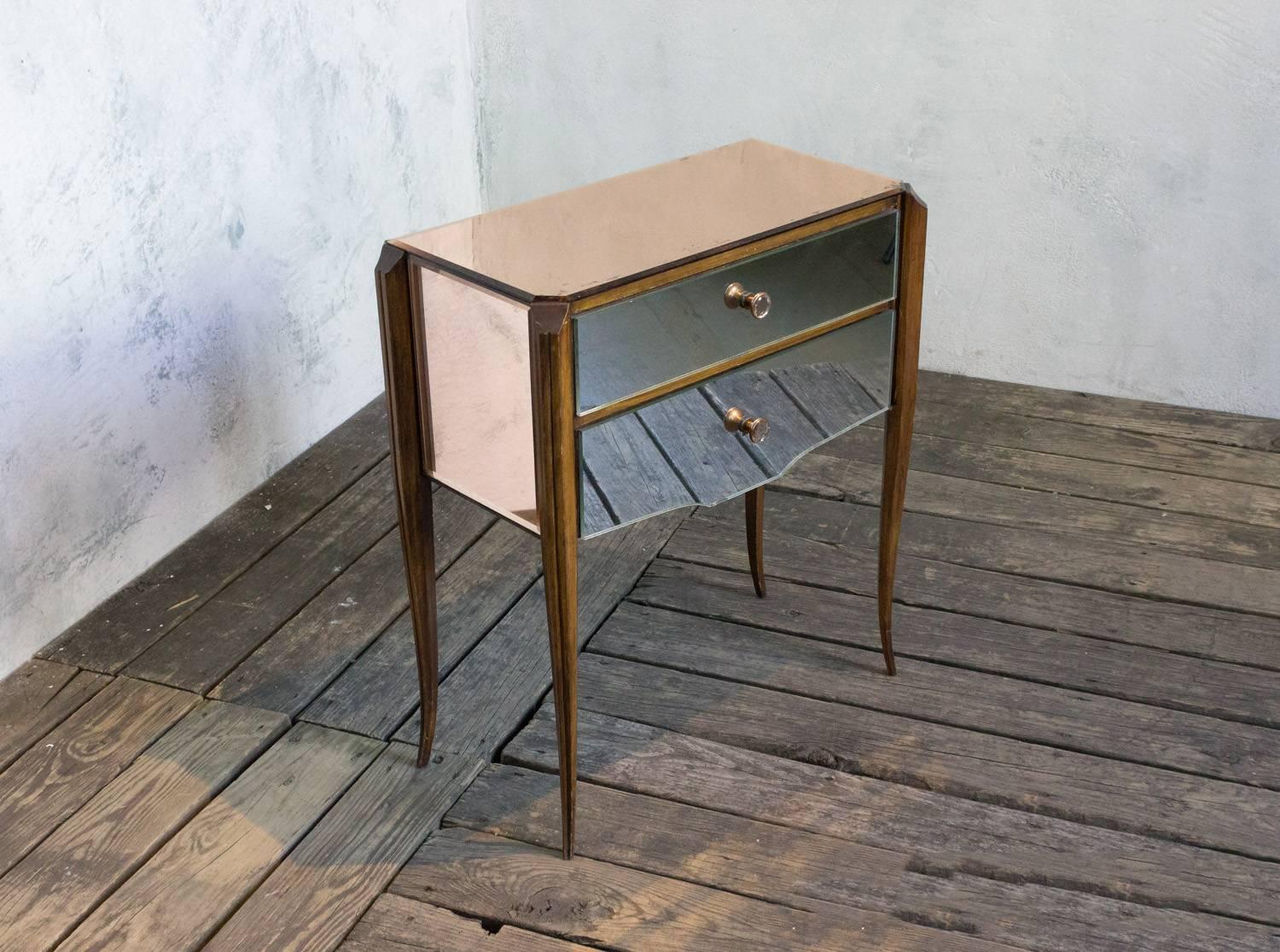 French, 1940s pink mirrored nightstand with pink glass on top and both side panels.
