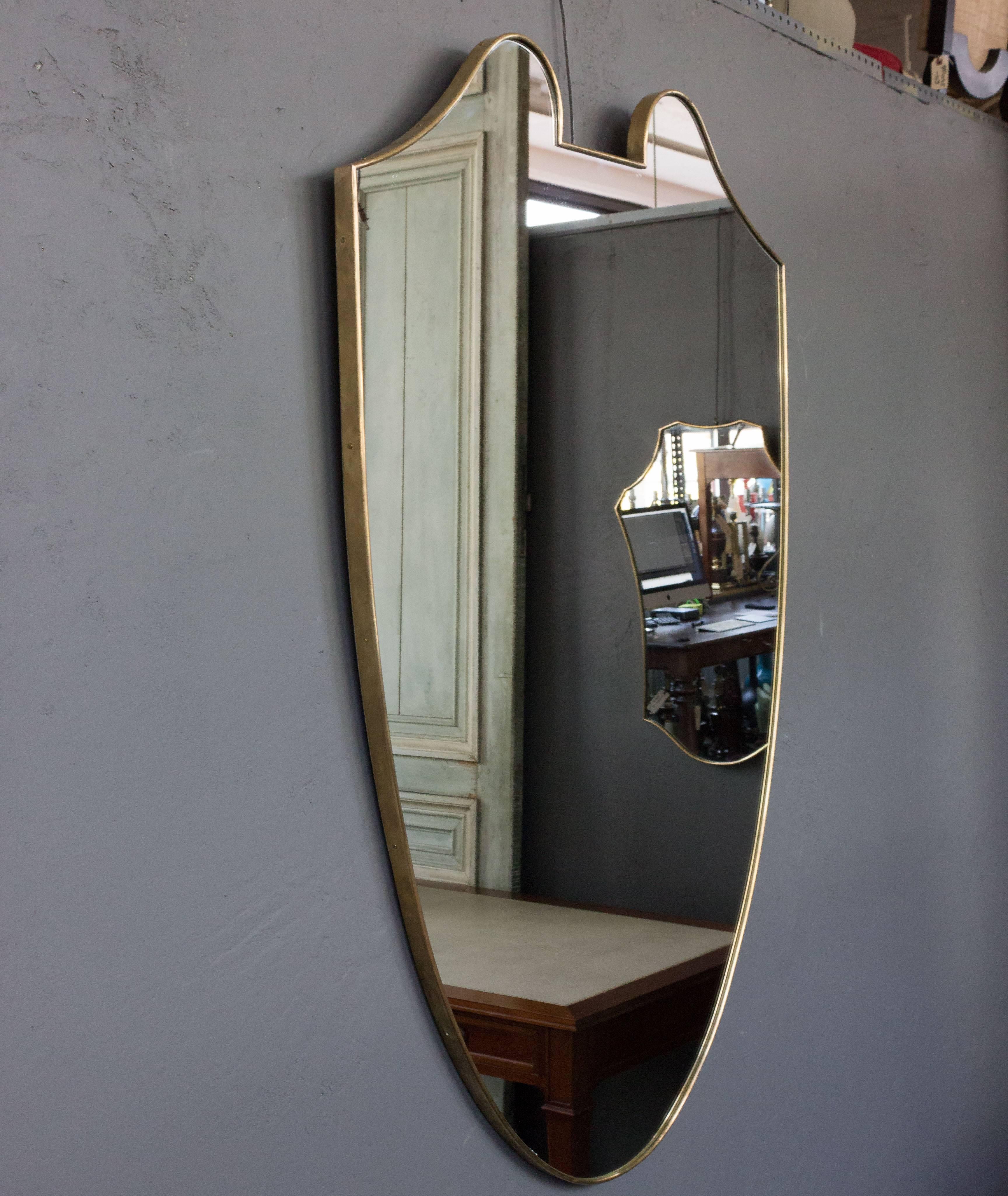 Large Mid-Century Modern Italian Brass Mirror In Excellent Condition In Buchanan, NY