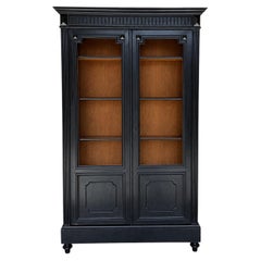 Bibliothèque française de style Napoléon III, laquée noire, avec vitres d'origine, fin du XIXe siècle