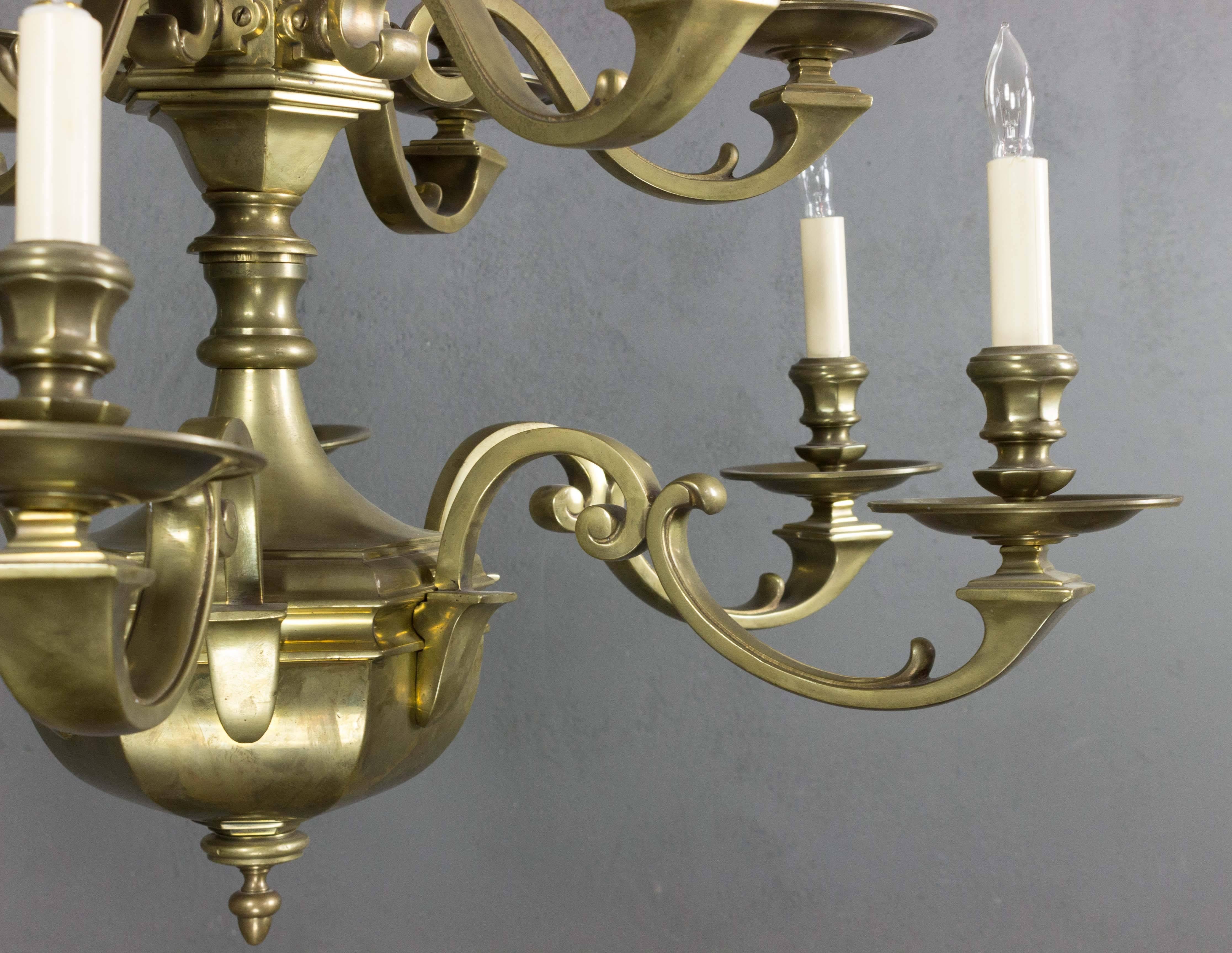 French 1940s Double Tiered Twelve-Armed Bronze Chandelier In Good Condition For Sale In Buchanan, NY