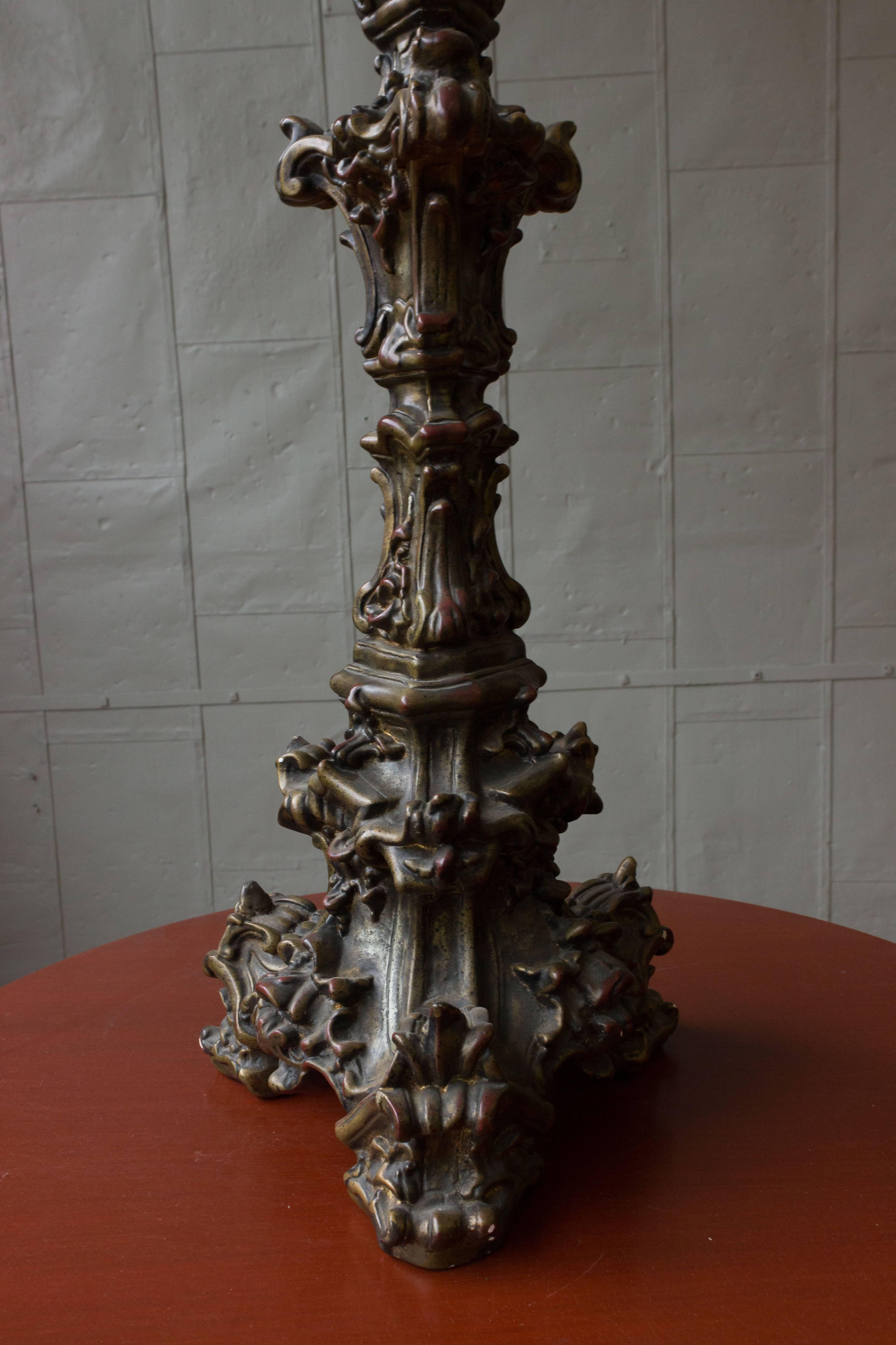 Resin Pair of Italian 1950s Neo-Baroque Table Lamps For Sale